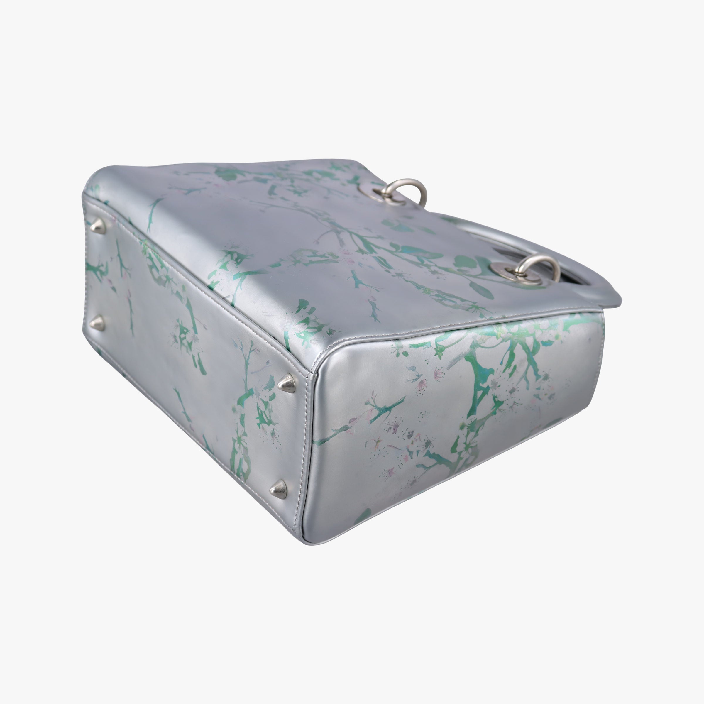 Pre-owned Christian Dior Lady Dior Floral Printed Silver Patent Leather  shoulderbag | stylenewstar