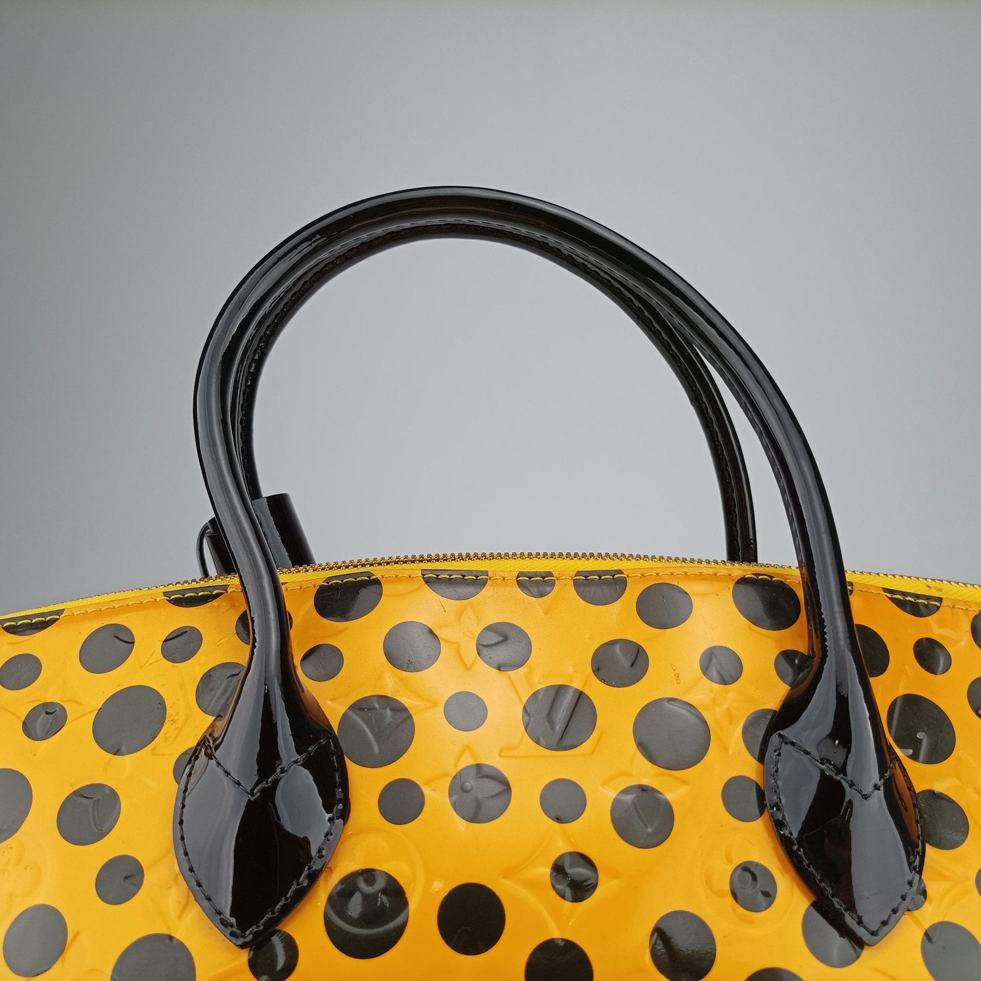 Pre-owned Louis Vuitton Dot Infinity Lockit MM Yayoi Kusama Jaune×Black Vernis M91398 handbag | stylenewstar