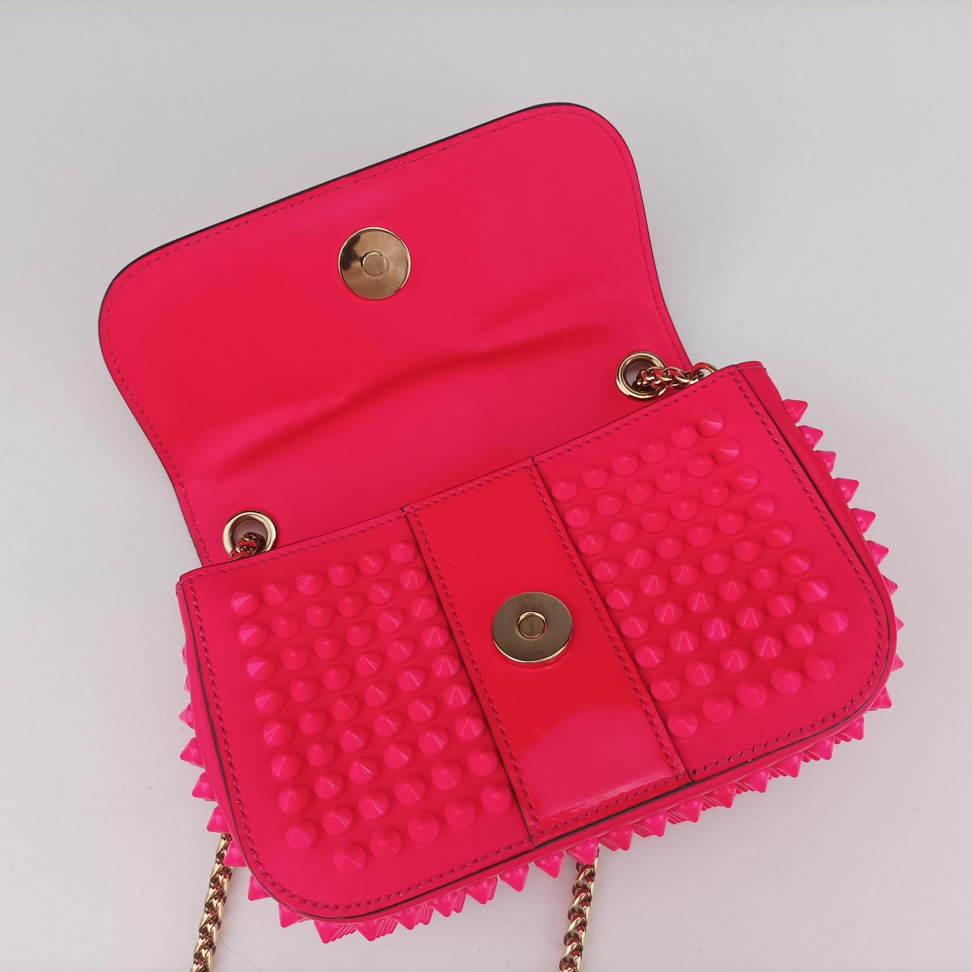 Pre-owned Christian Louboutin Sweet Charity Scarabe Spike Rose Leather  shoulderbag | stylenewstar