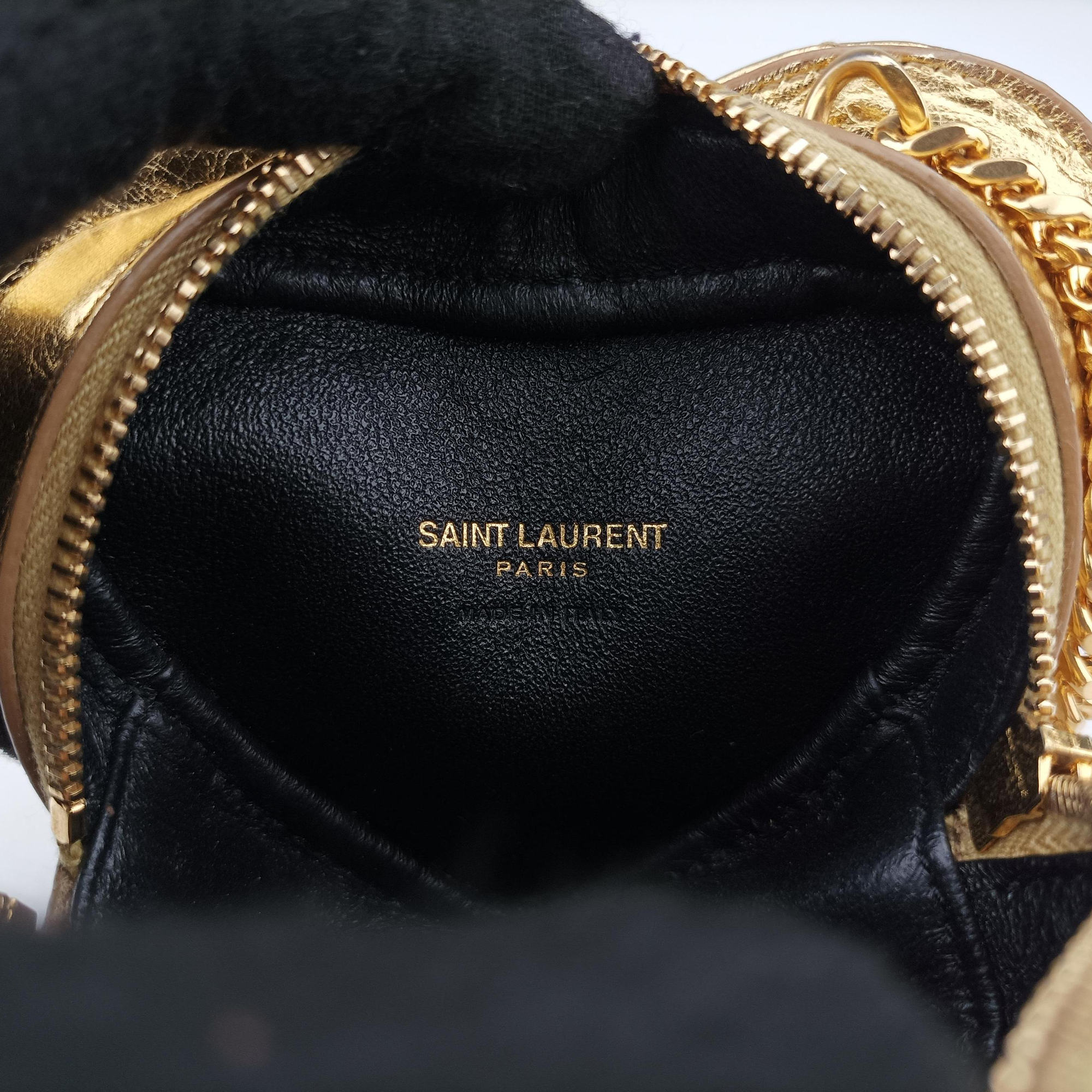 Vintage Yves Saint Laurent Love heart V stitch Golden Leather 448050 shoulderbag | stylenewstar