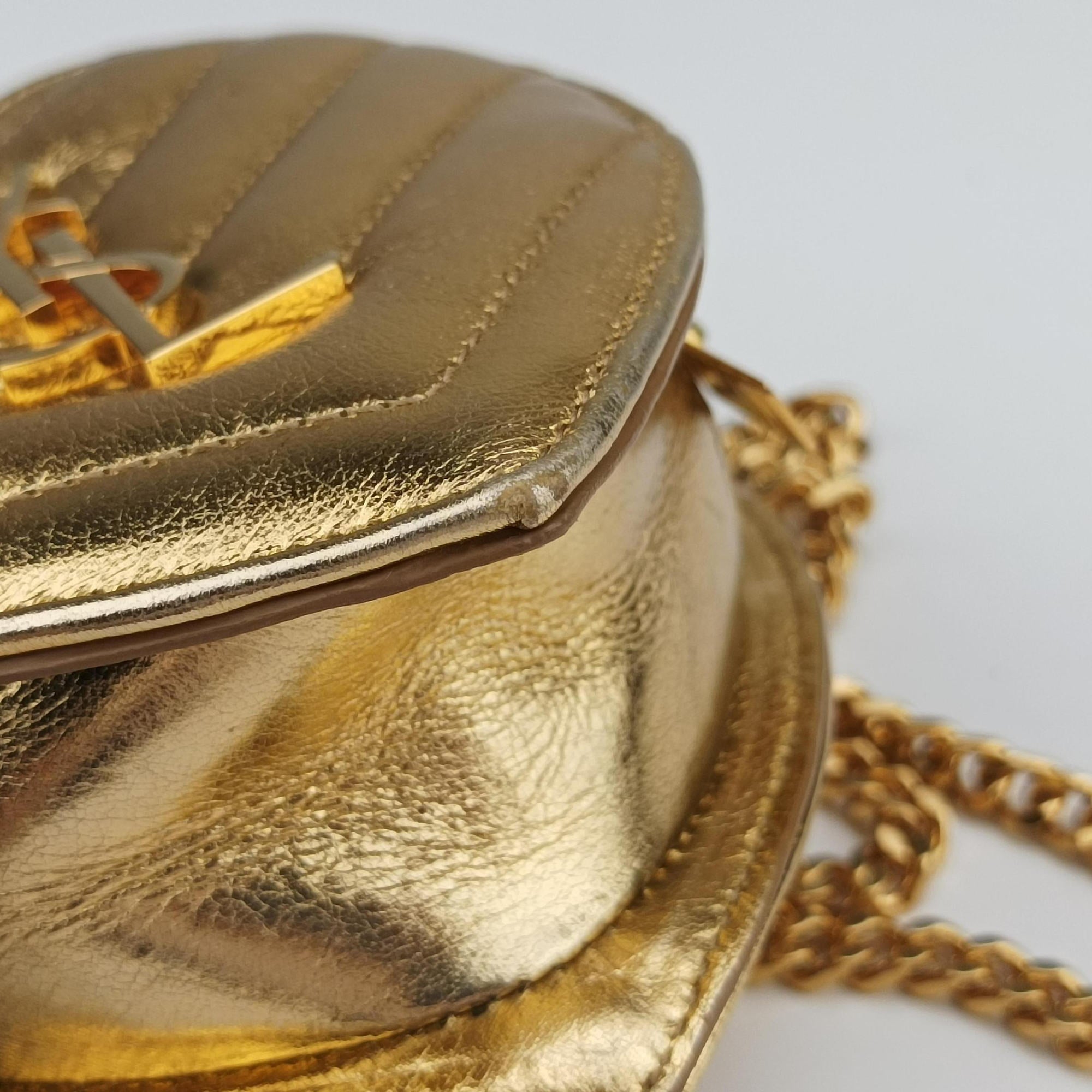 Vintage Yves Saint Laurent Love heart V stitch Golden Leather 448050 shoulderbag | stylenewstar