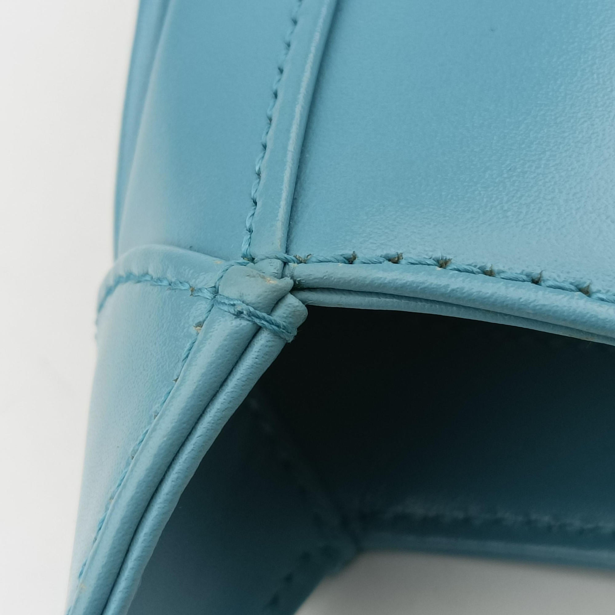 Vintage Gucci JACKIE 1961 Blue Leather 637091 shoulderbag | stylenewstar