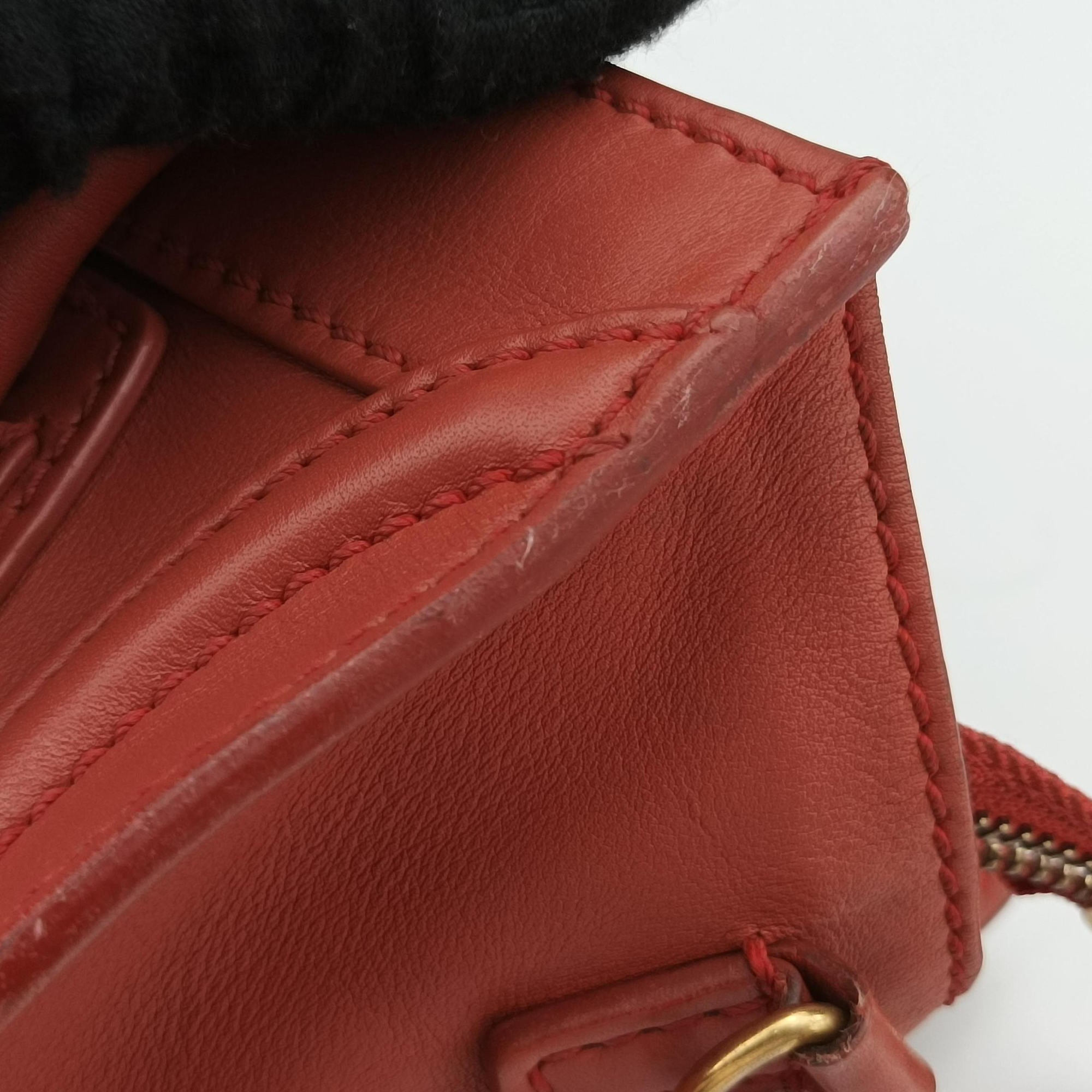 Pre-owned Celine Luggage Mini Shopper Red Leather  handbag | stylenewstar