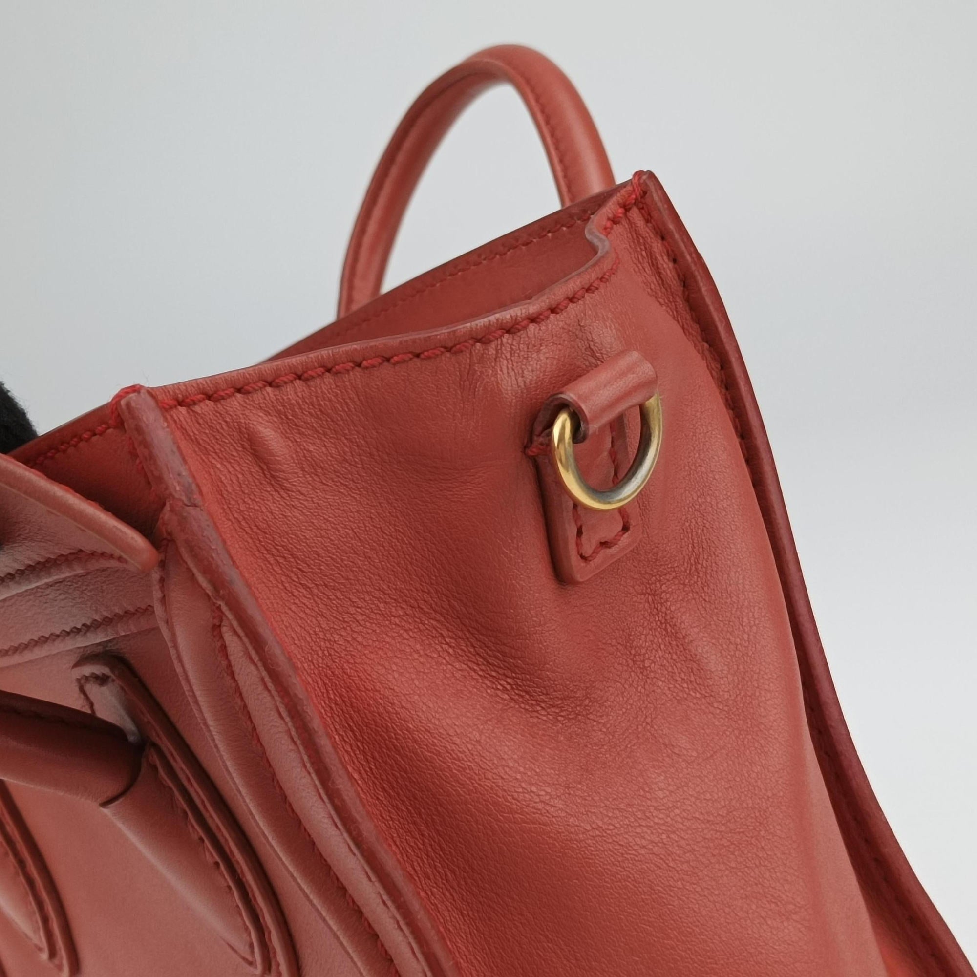 Pre-owned Celine Luggage Mini Shopper Red Leather  handbag | stylenewstar