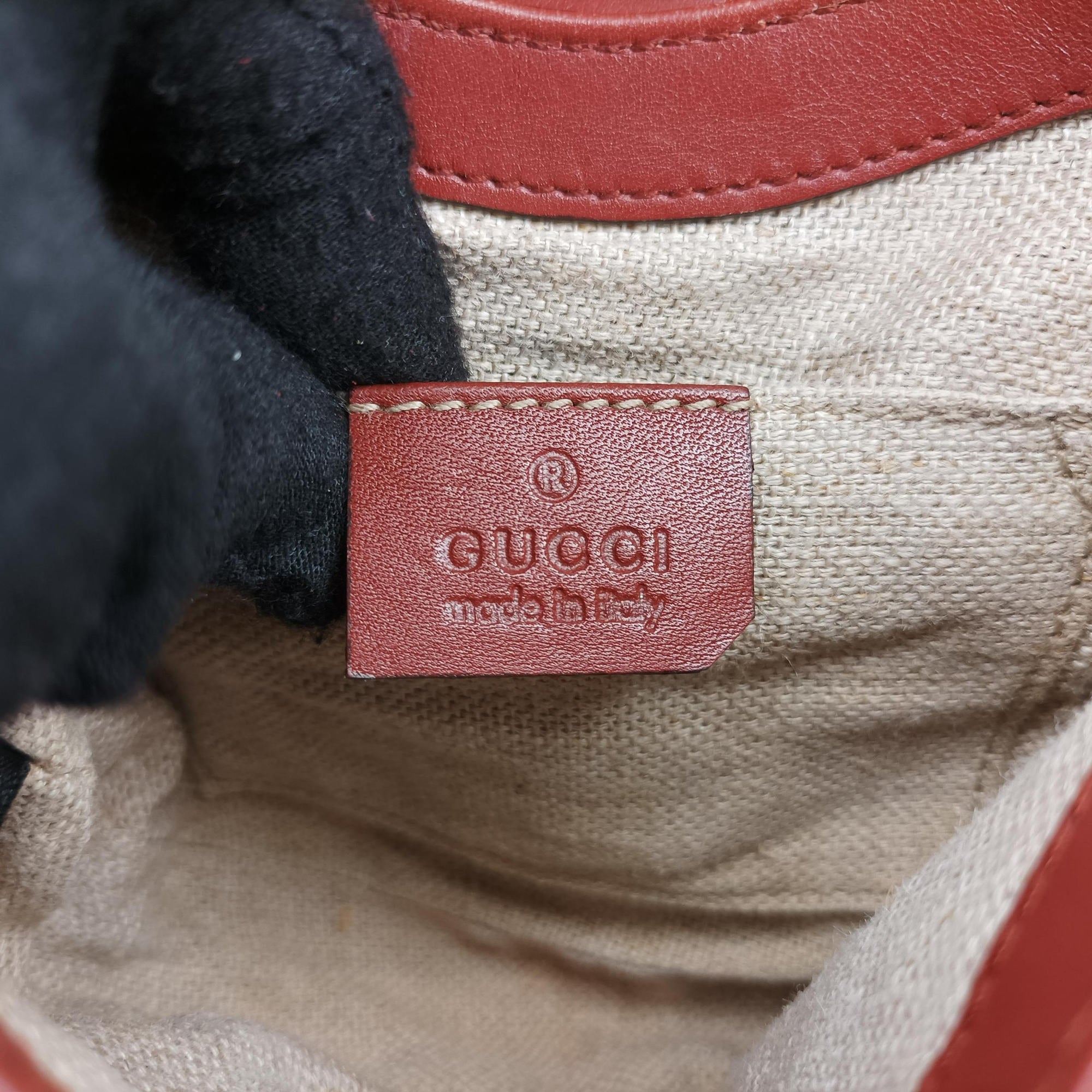 Vintage Gucci Nubuck Tigrette Chain Brown leather 290684 shoulderbag | stylenewstar