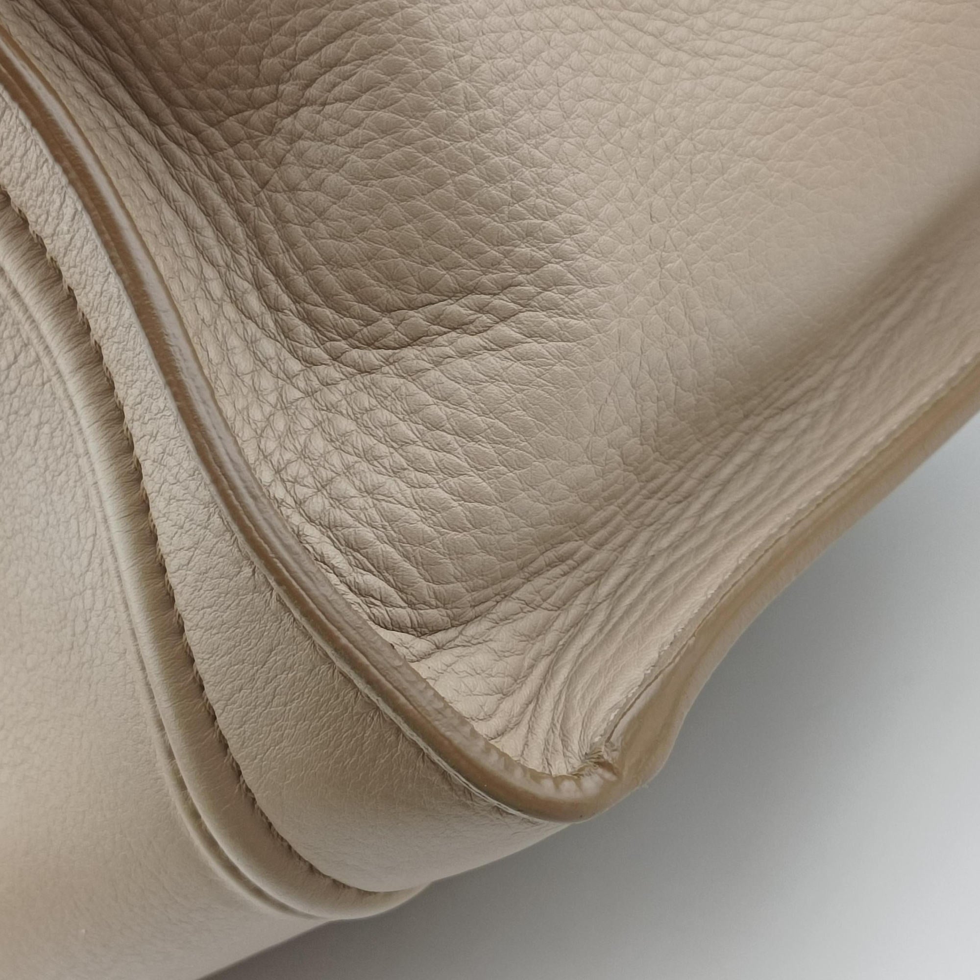 Pre-owned Celine Luggage Small Square Phantom Beige Leather  handbag | stylenewstar