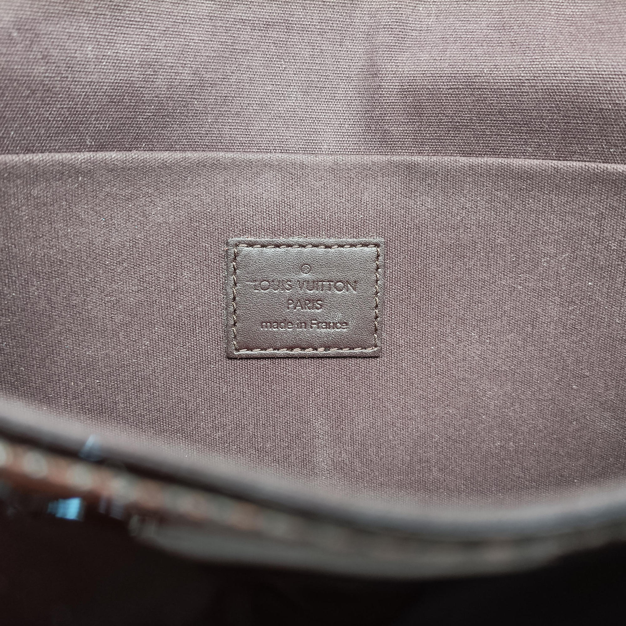 Secondhand Louis Vuitton Pochette Felice Amarante Vernis M64579 shoulderbag | stylenewstar