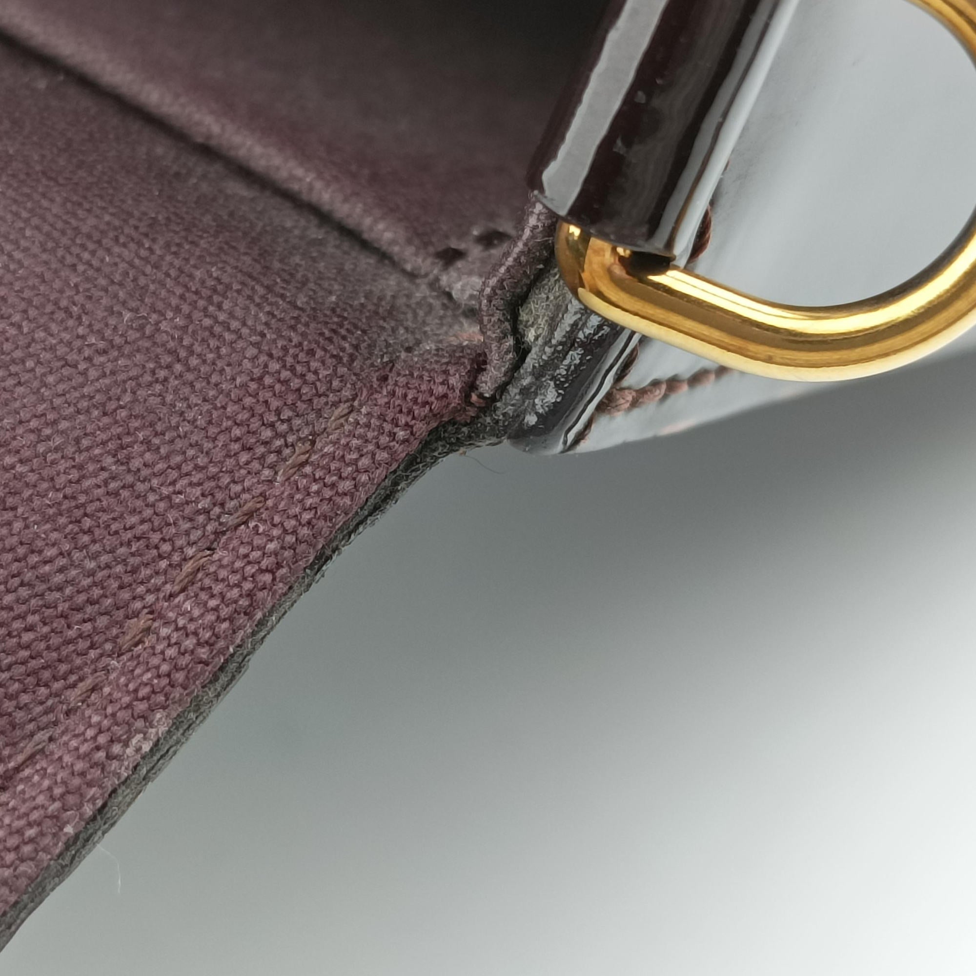 Secondhand Louis Vuitton Pochette Felice Amarante Vernis M64579 shoulderbag | stylenewstar