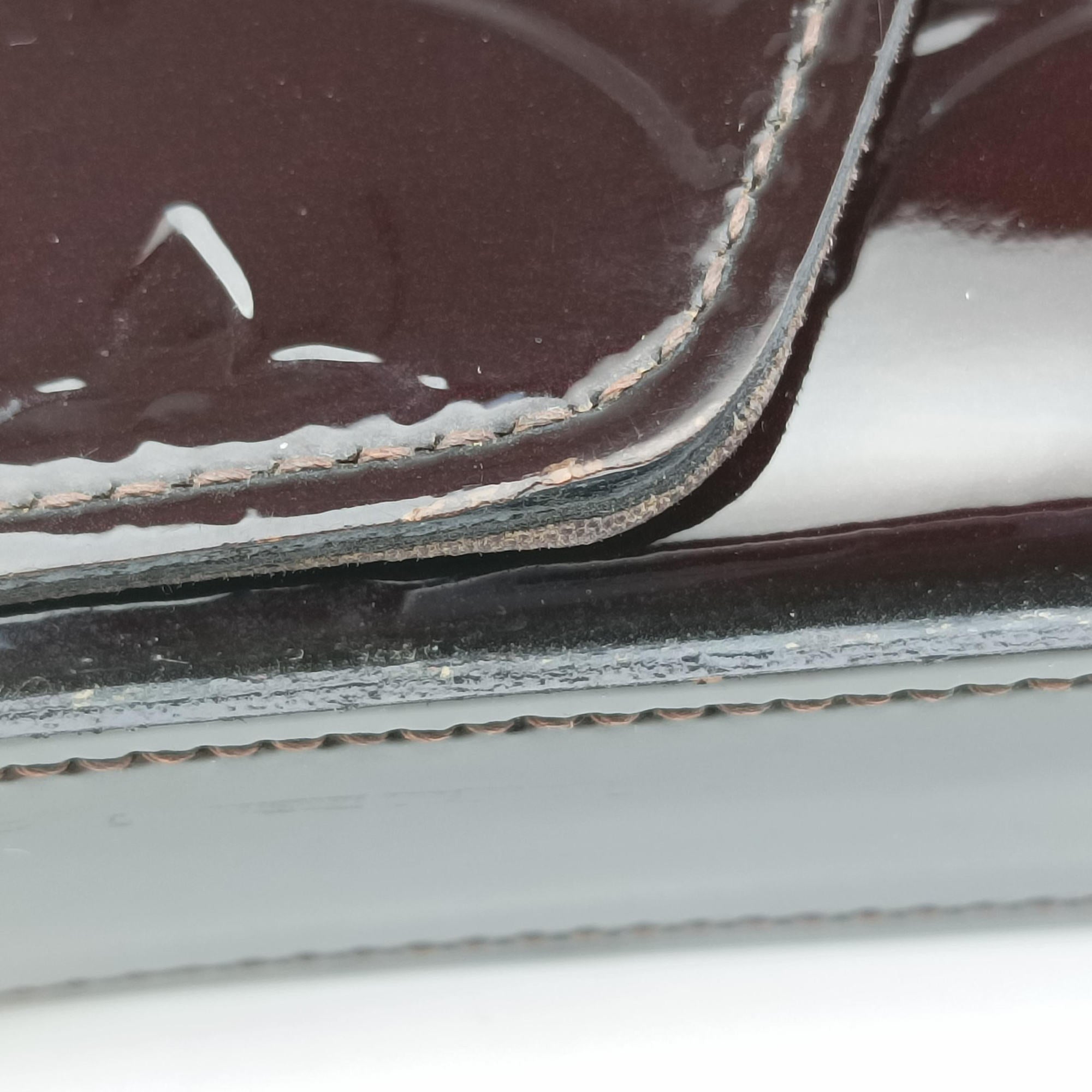 Secondhand Louis Vuitton Pochette Felice Amarante Vernis M64579 shoulderbag | stylenewstar