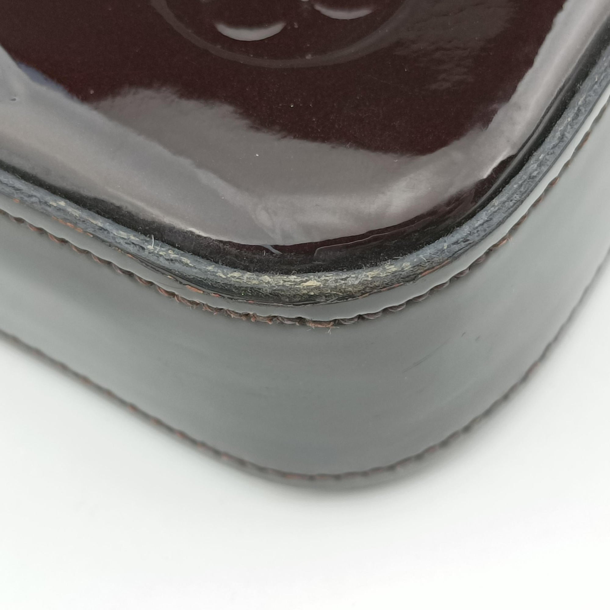 Secondhand Louis Vuitton Pochette Felice Amarante Vernis M64579 shoulderbag | stylenewstar