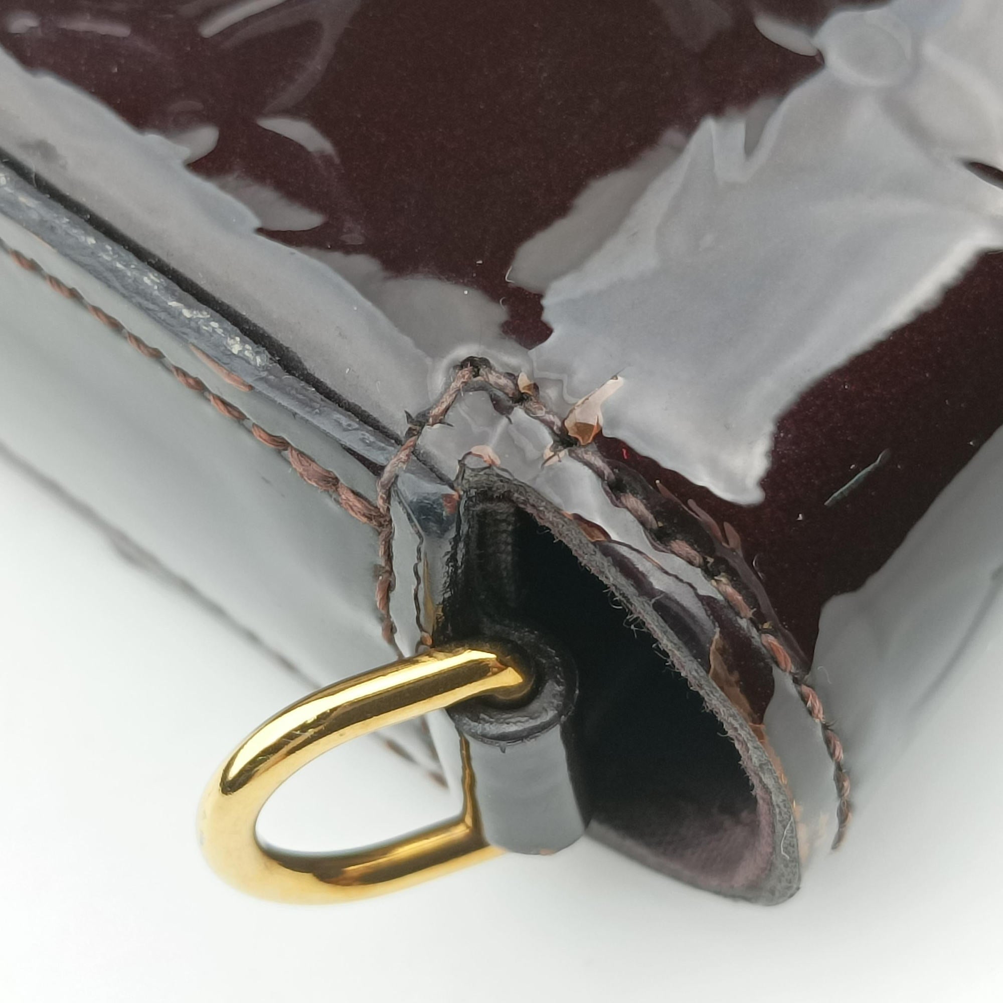 Secondhand Louis Vuitton Pochette Felice Amarante Vernis M64579 shoulderbag | stylenewstar