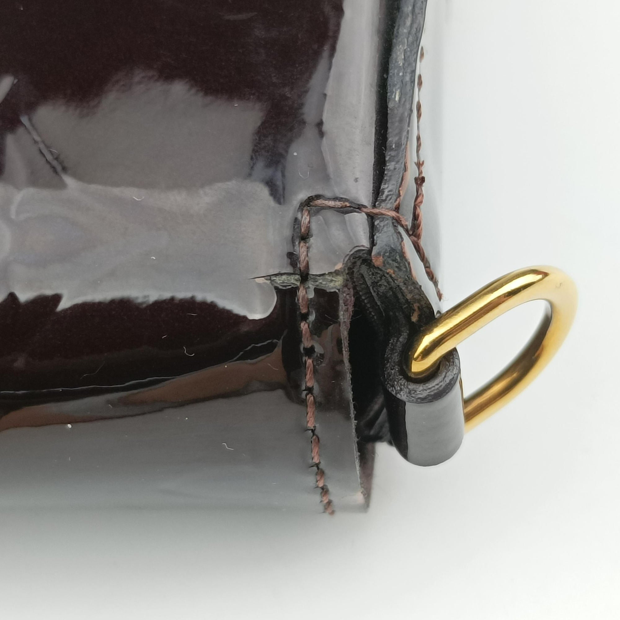 Secondhand Louis Vuitton Pochette Felice Amarante Vernis M64579 shoulderbag | stylenewstar