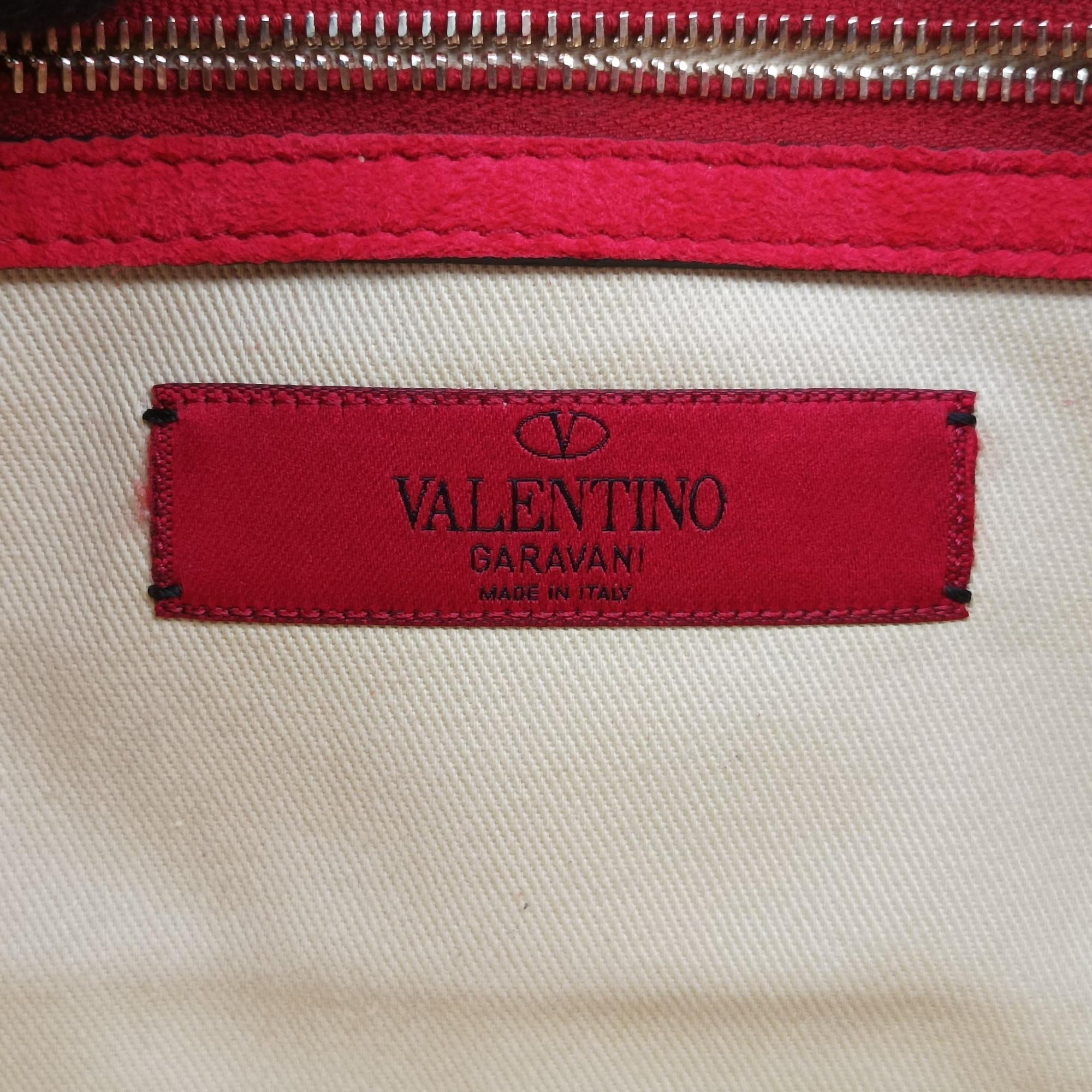 Vintage Valentino Rockstud Glam Lock Red Patent Leather  shoulderbag | stylenewstar