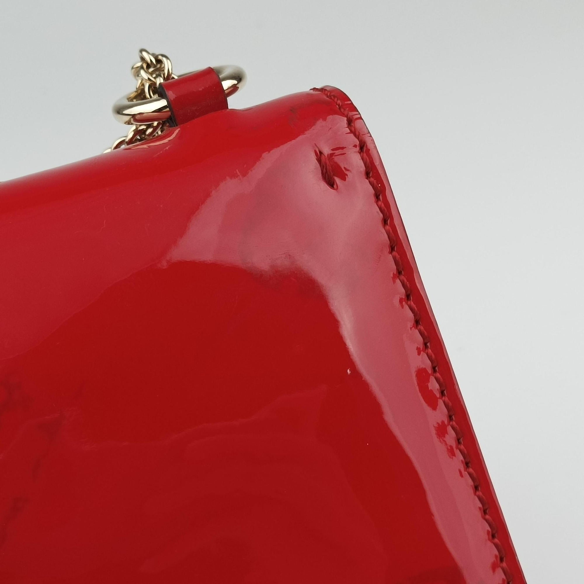 Vintage Valentino Rockstud Glam Lock Red Patent Leather  shoulderbag | stylenewstar