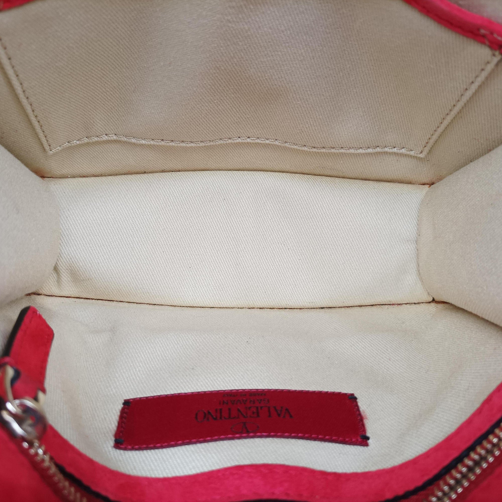 Vintage Valentino Rockstud Glam Lock Red Patent Leather  shoulderbag | stylenewstar