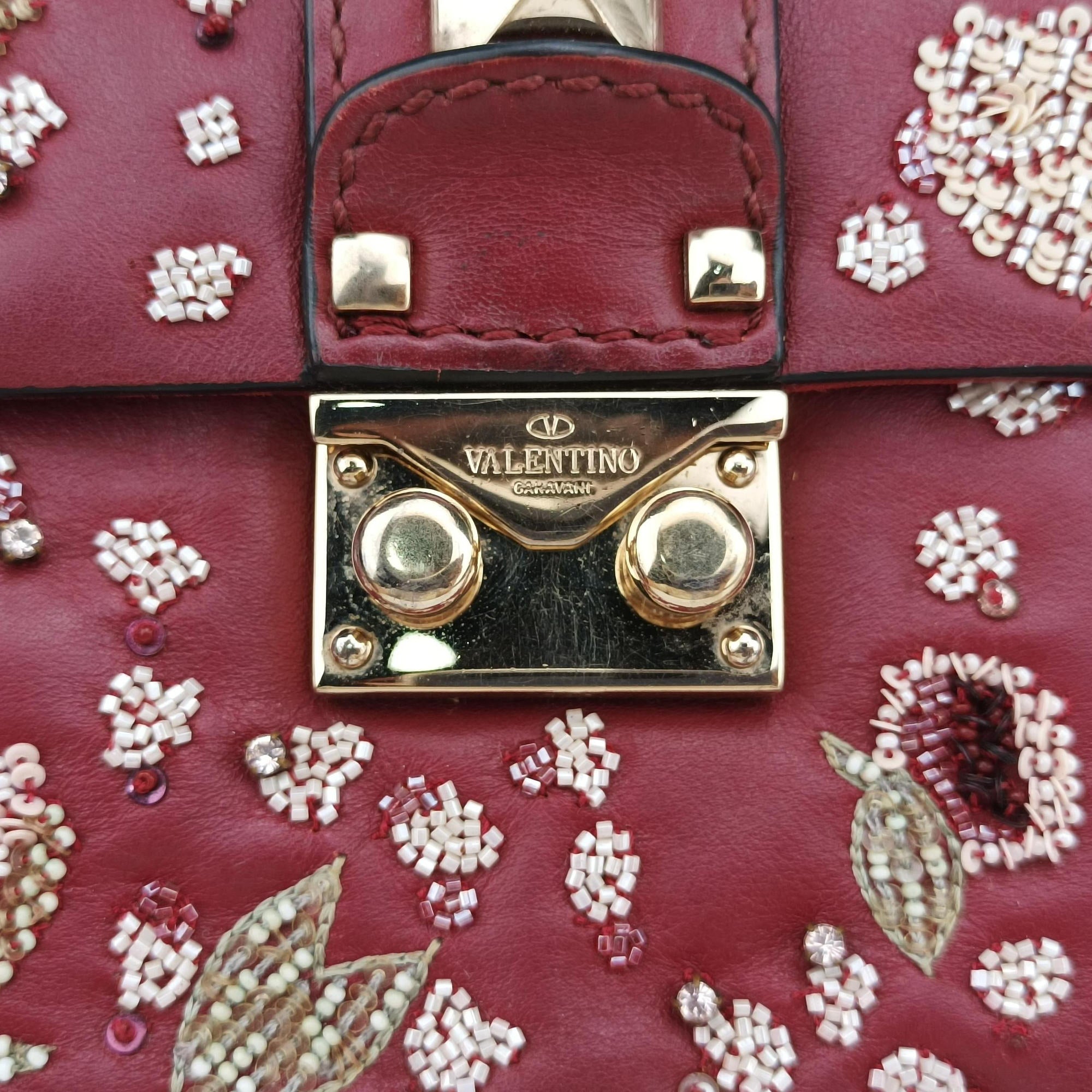 Pre-owned Valentino Rockstud Glam Lock Red Leather  shoulderbag | stylenewstar