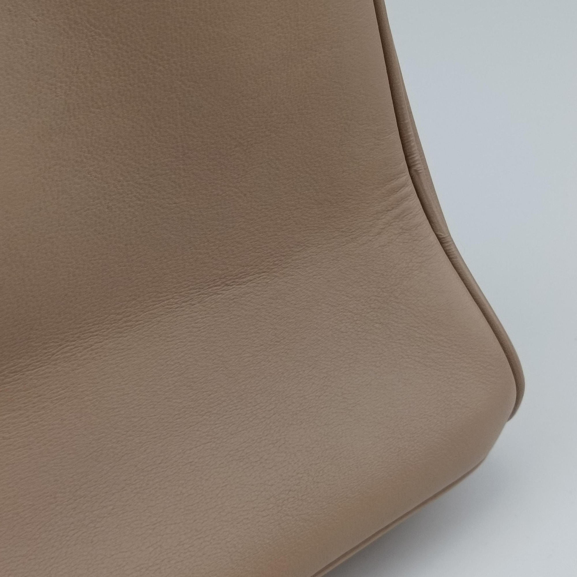 Pre-owned Christian Dior Diorissimo Beige Leather  shoulderbag | stylenewstar