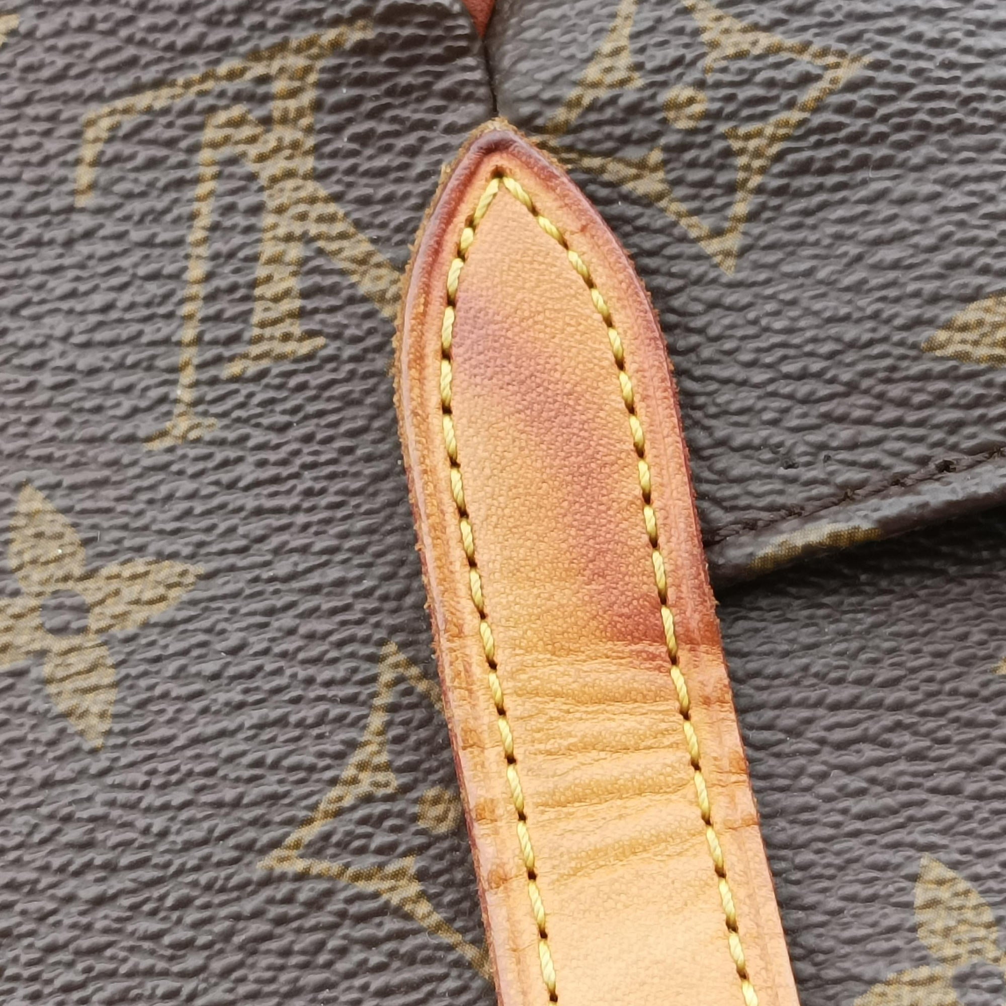 Vintage Louis Vuitton TOTALLY MM brown Monogram Canvas M56689 handbag | stylenewstar