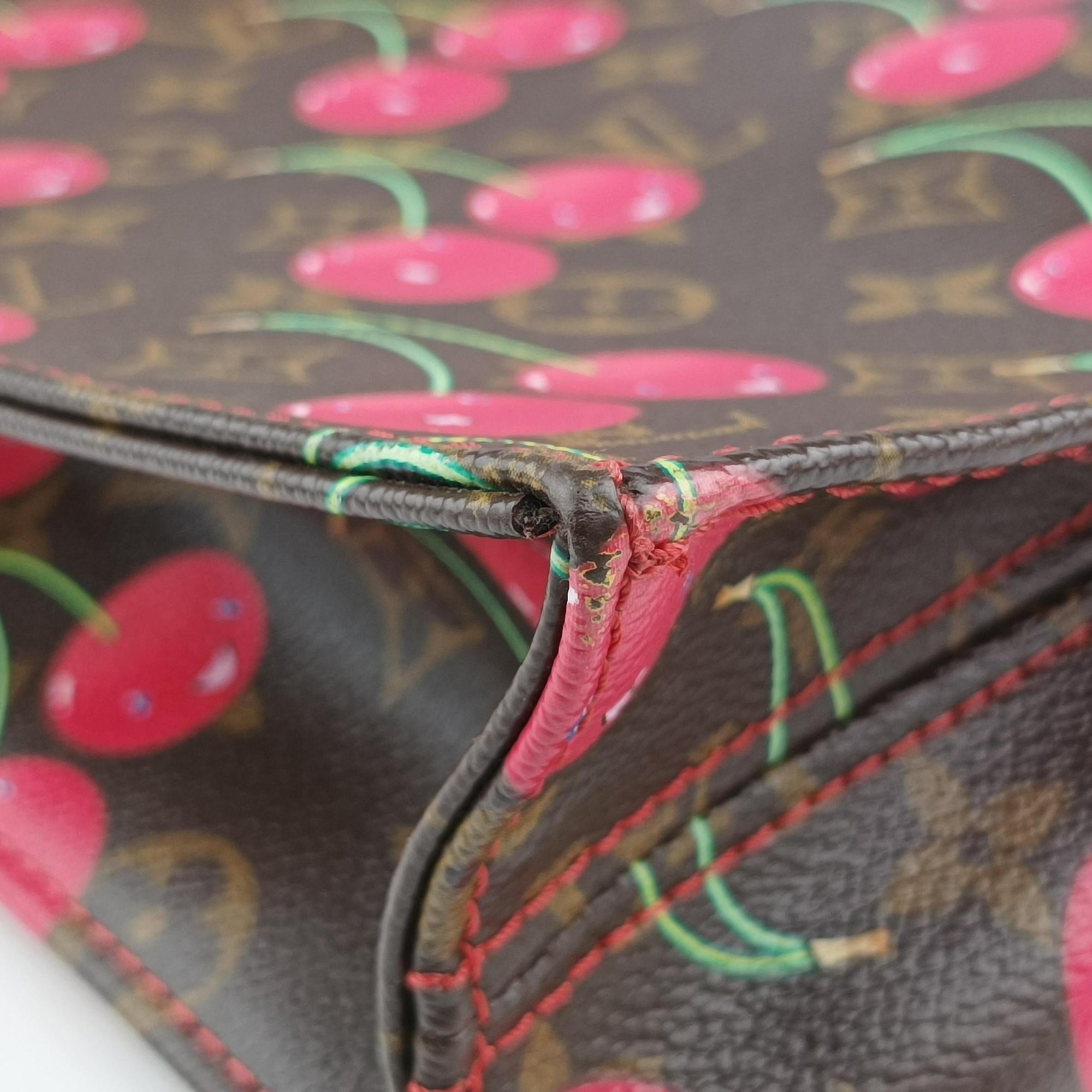 Secondhand Louis Vuitton Cherry Sac Plat Brown×Cherry Print Monogram Canvas M95010 handbag | stylenewstar