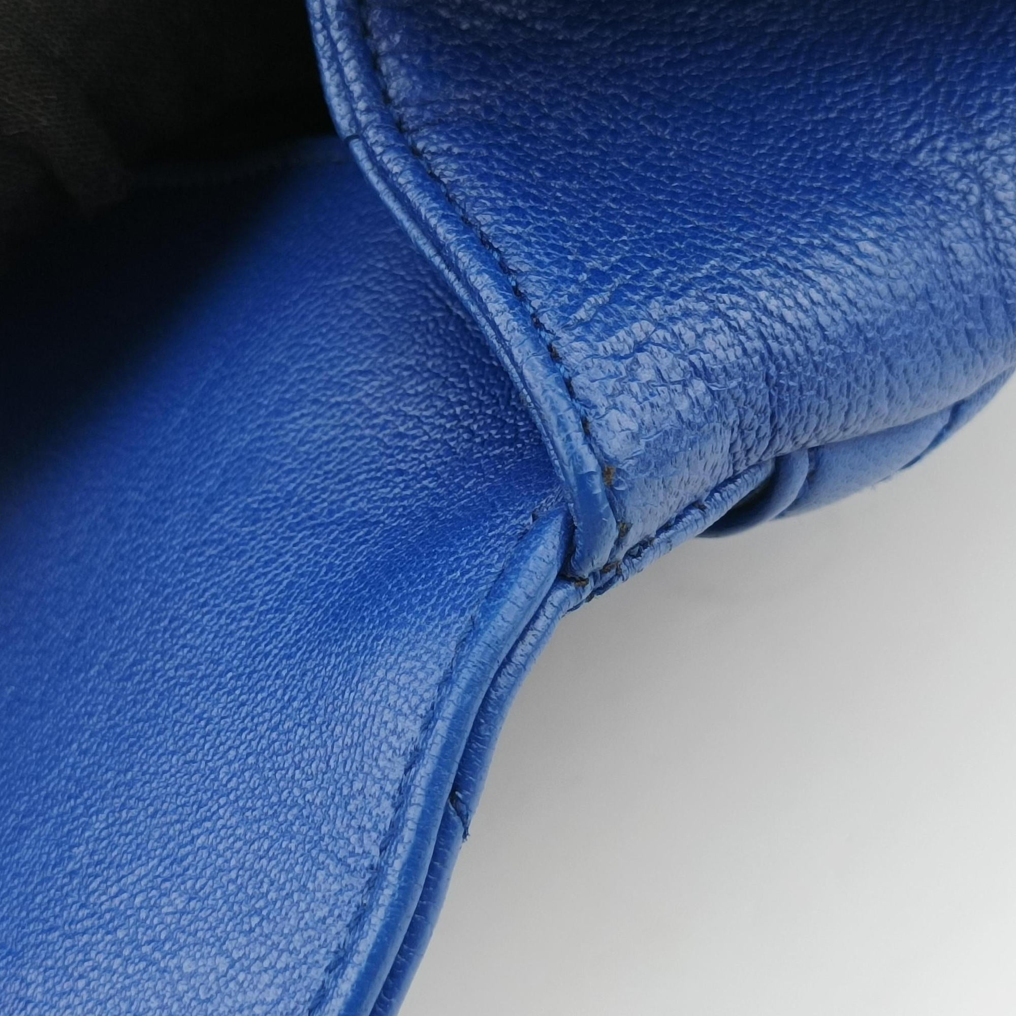 Vintage Yves Saint Laurent COLLEGE Blue Leather 392737 shoulderbag | stylenewstar