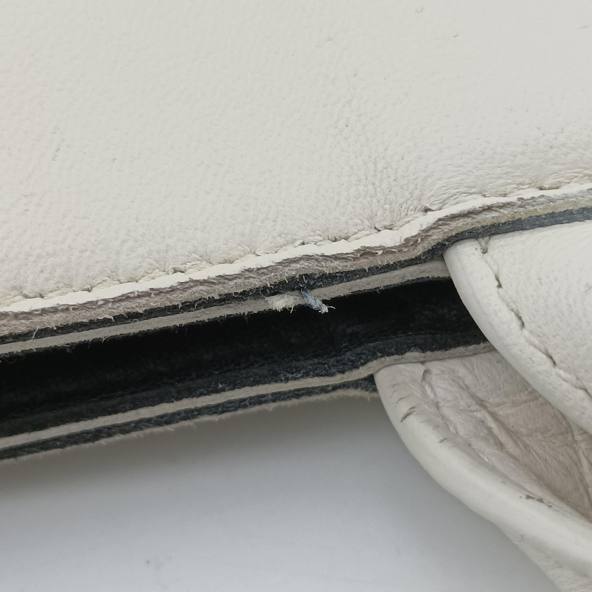 Pre-owned Bottega Veneta The Arcotote White lambskin  handbag | stylenewstar
