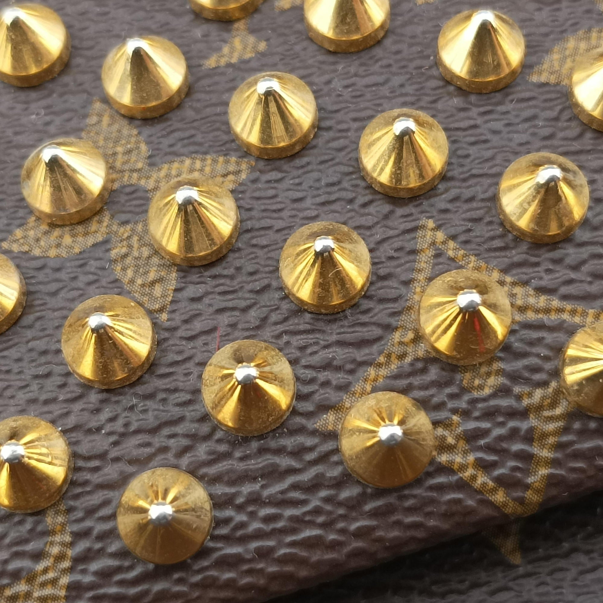 Pre-owned Louis Vuitton Monogram Studs Icono Brown×red×beige Monogram Canvas×calf leather×ponyhair M41234 handbag | stylenewstar