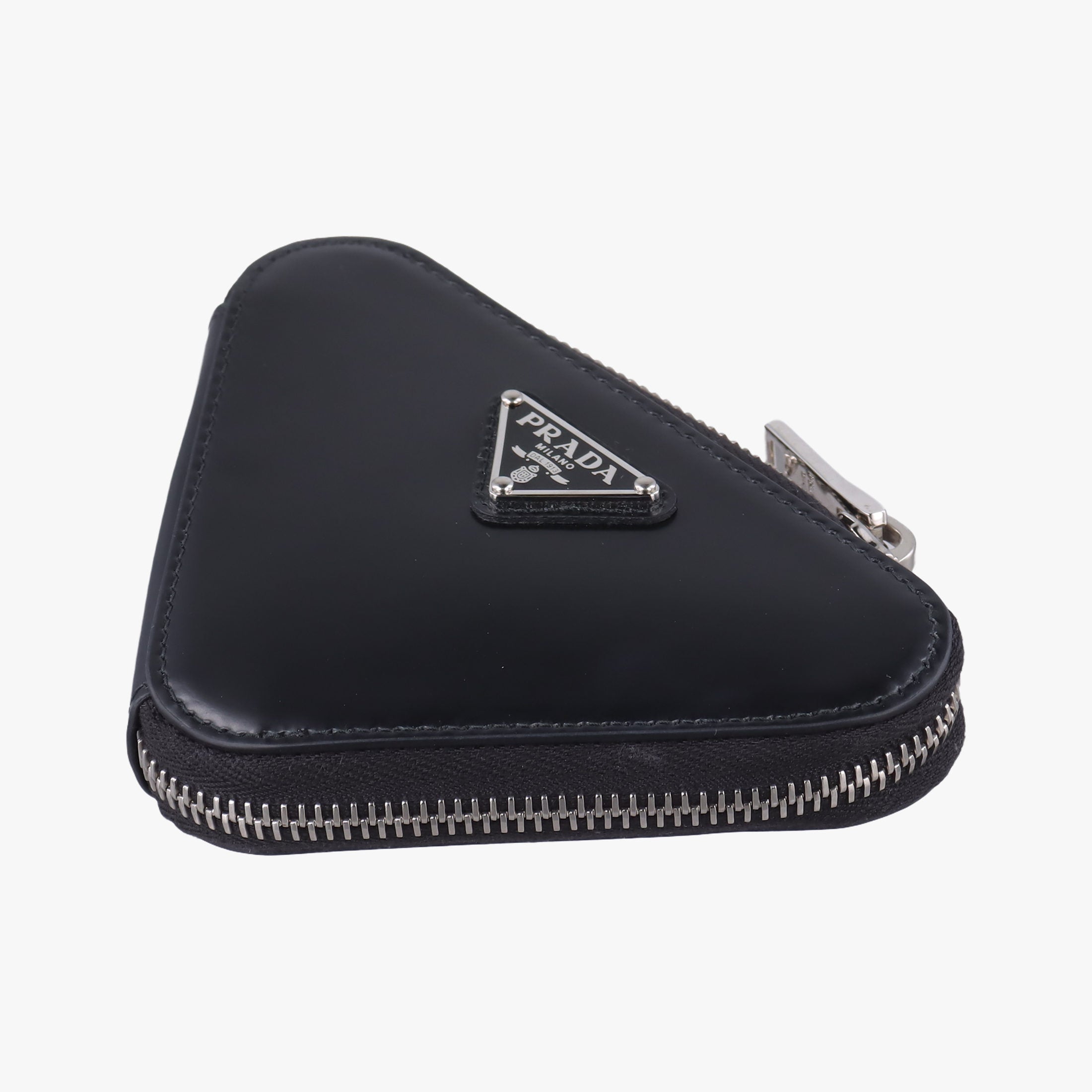 Pre-owned Prada Triangle Chain Pouch Black Leather  shoulderbag | stylenewstar