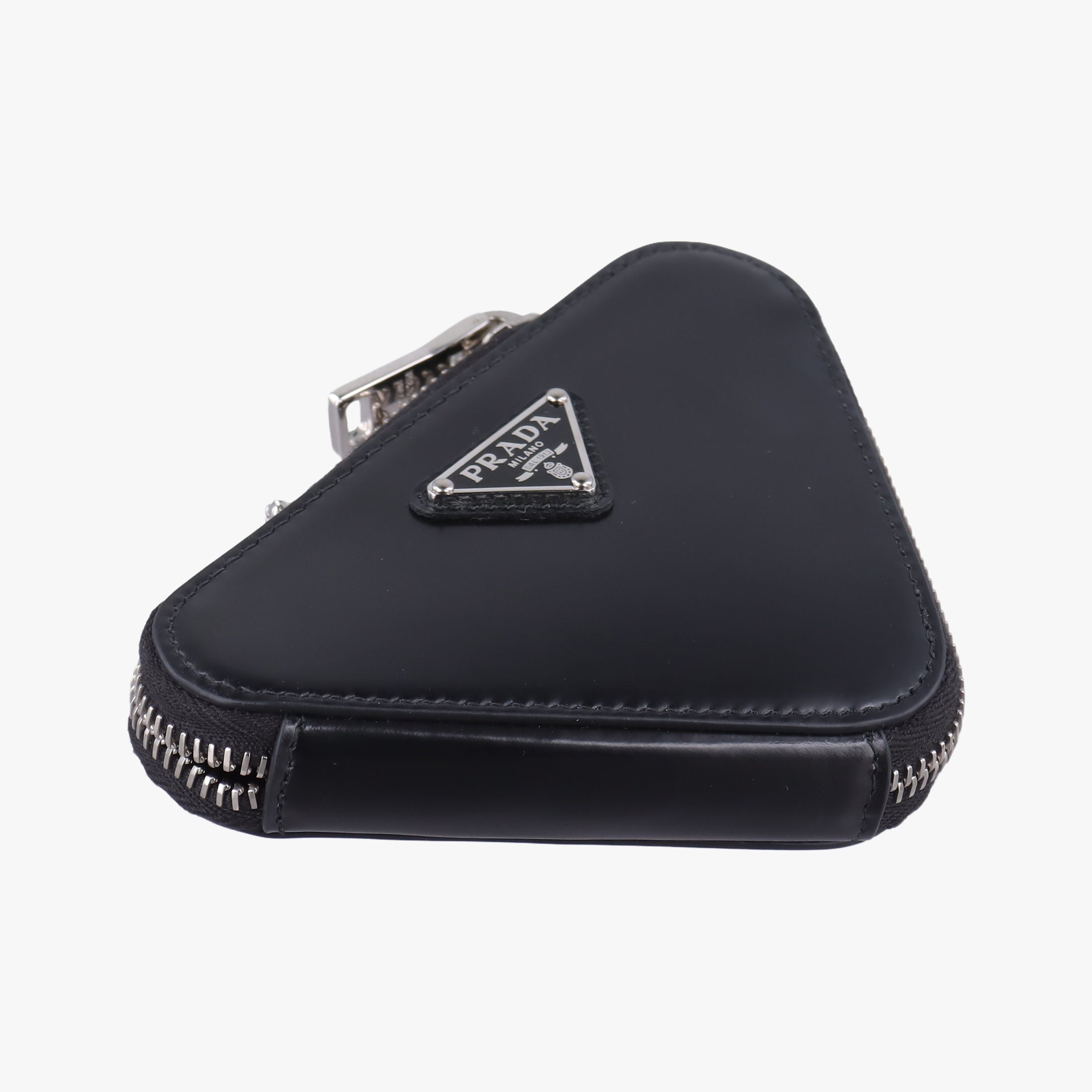 Pre-owned Prada Triangle Chain Pouch Black Leather  shoulderbag | stylenewstar