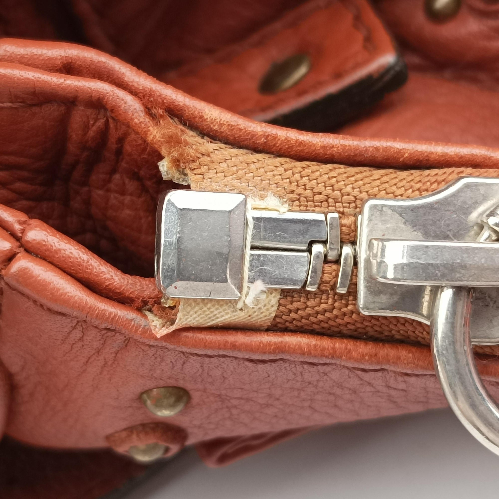 Pre-owned Chloe Paddington Brown Leather  handbag | stylenewstar