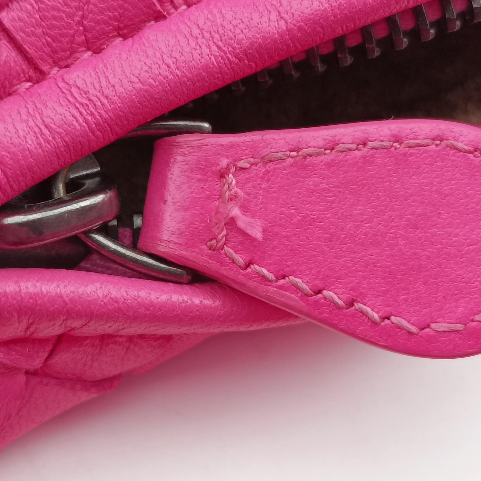 Secondhand Bottega Veneta Intrecciato Rose lambskin  handbag | stylenewstar