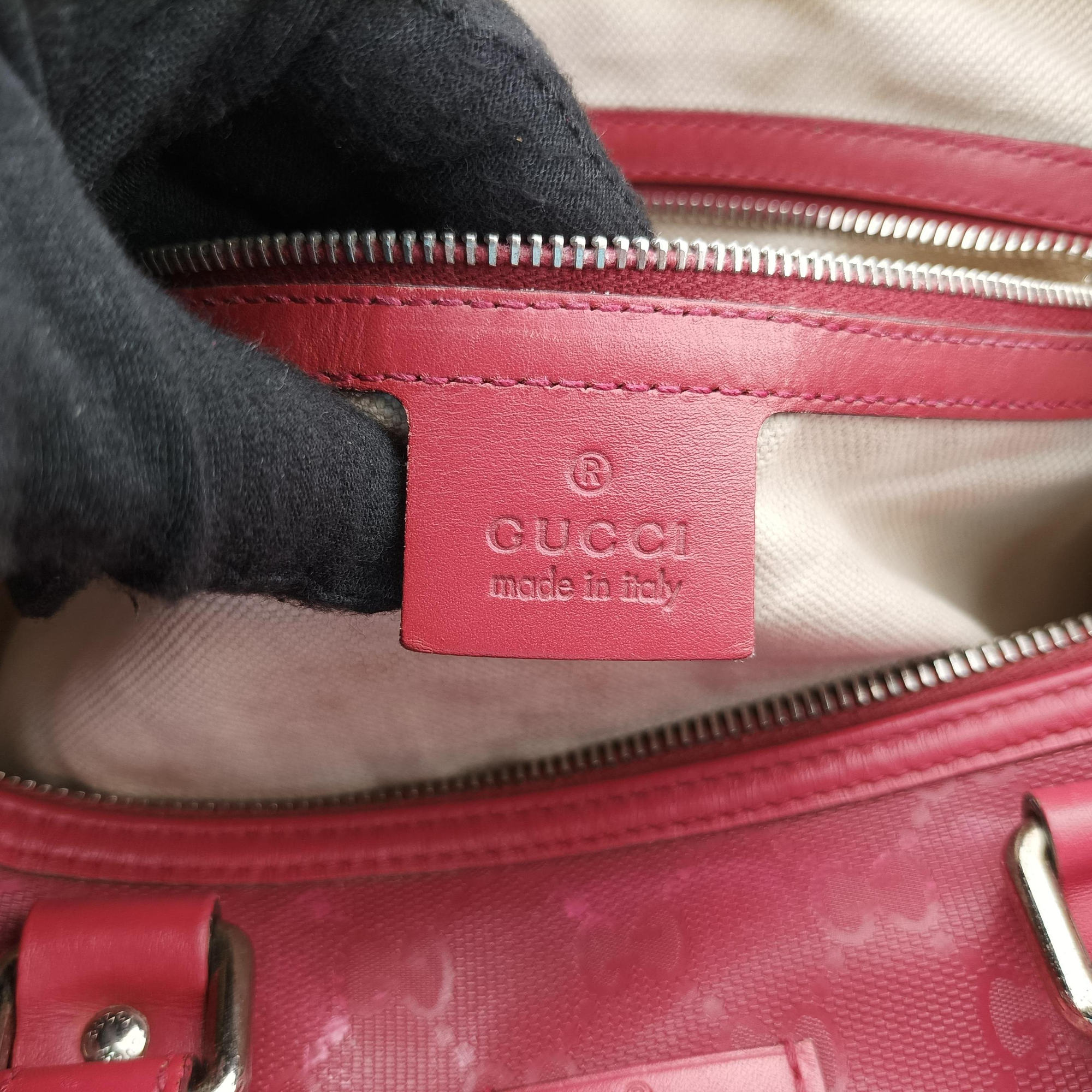 Pre-owned Gucci GG plus Spring Joy GG Supreme Red PVC coated canvas×Leather 193603 handbag | stylenewstar