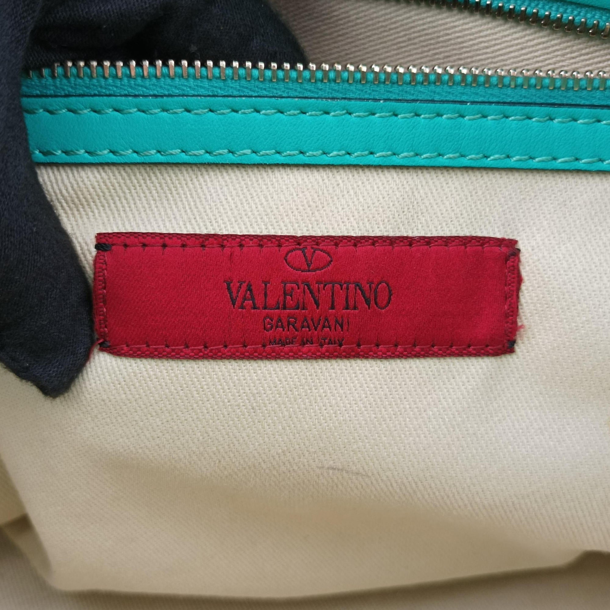 Secondhand Valentino Rockstud Blue leather  shoulderbag | stylenewstar