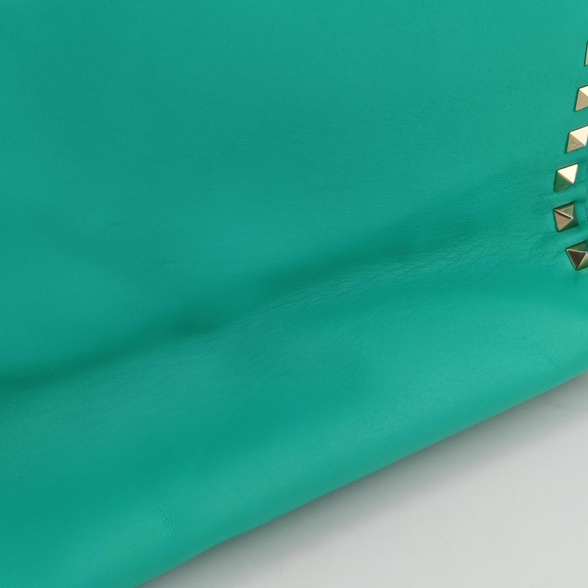 Secondhand Valentino Rockstud Blue leather  shoulderbag | stylenewstar