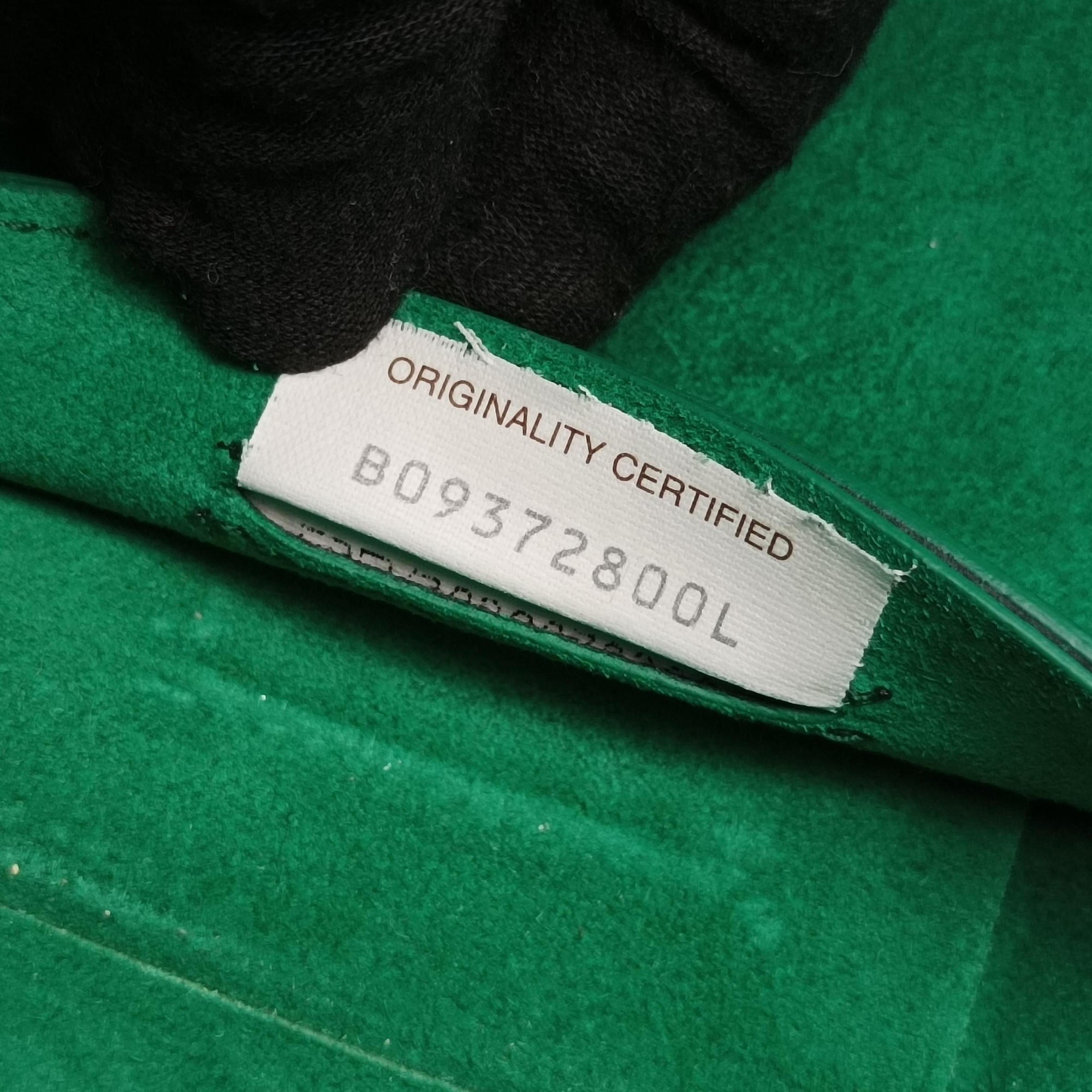 Secondhand Bottega Veneta THE ARCO Tote Medium Green lambskin  handbag | stylenewstar