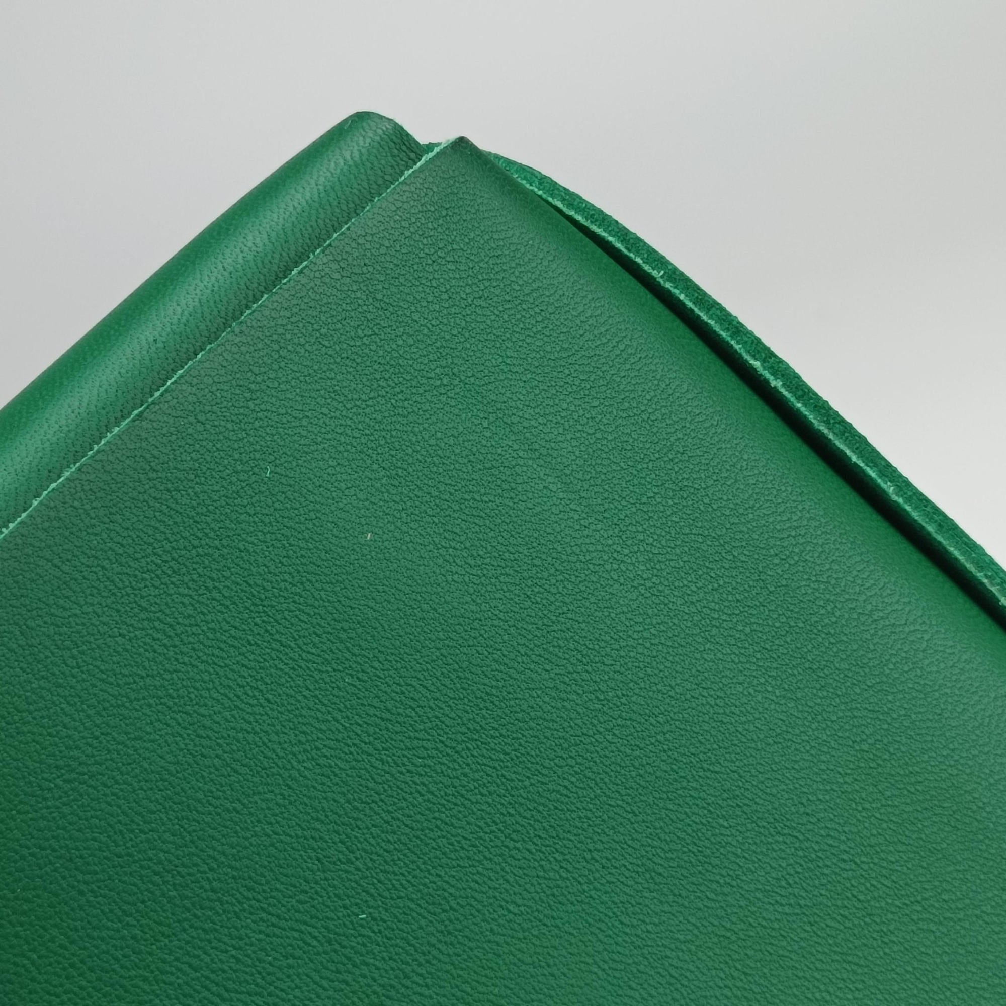 Secondhand Bottega Veneta THE ARCO Tote Medium Green lambskin  handbag | stylenewstar
