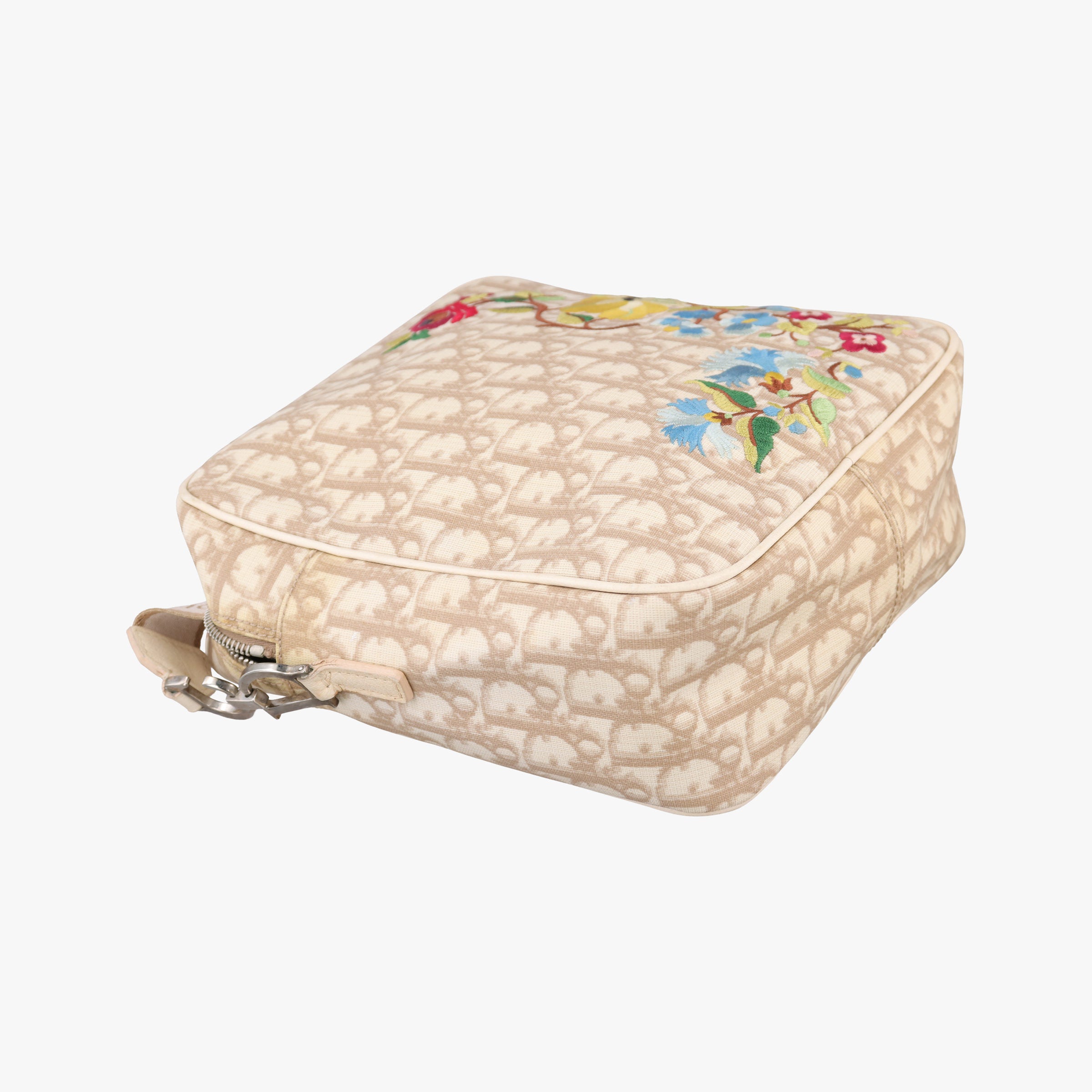 Pre-owned Christian Dior Trotter Flower Beige PVC Coated Canvas Floral Embroidery  shoulderbag | stylenewstar