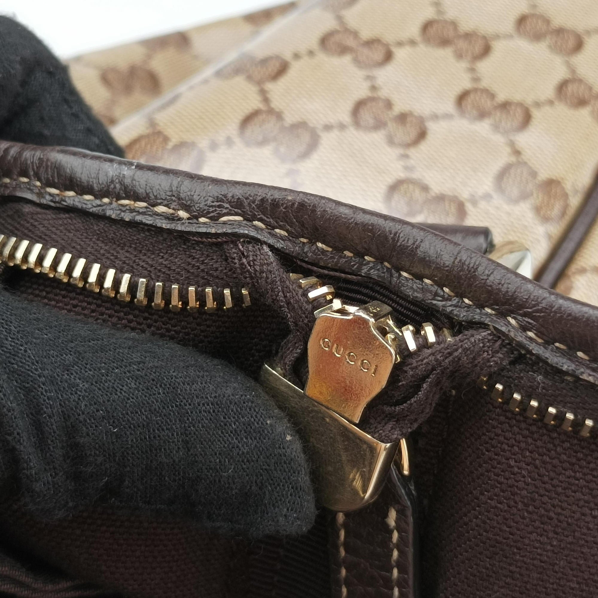 Secondhand Gucci Abbey Brown PVC coated canvas 268642 shoulderbag | stylenewstar