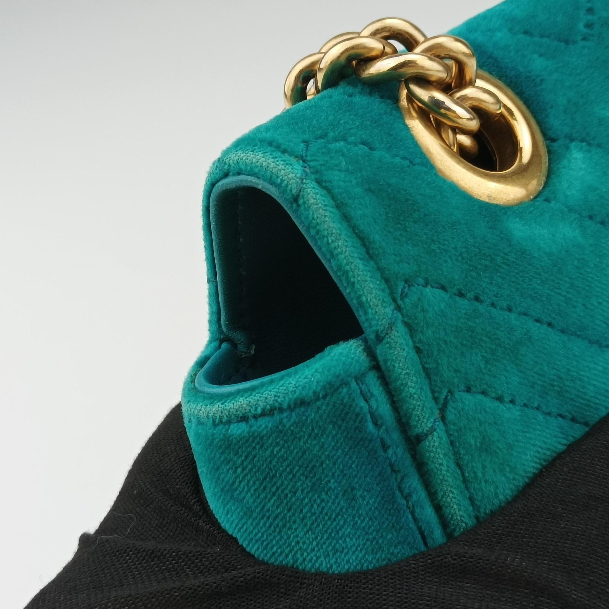 Secondhand Gucci GG Marmont Blue velour 443497 shoulderbag | stylenewstar