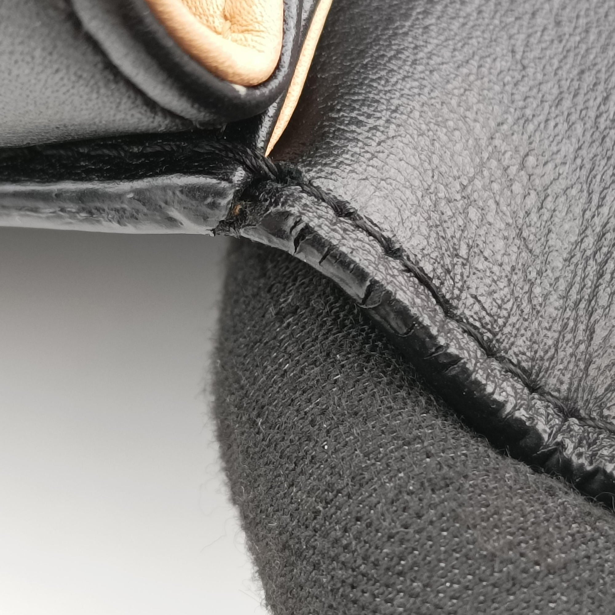 Pre-owned Delvaux Tampete Black Leather  shoulderbag | stylenewstar