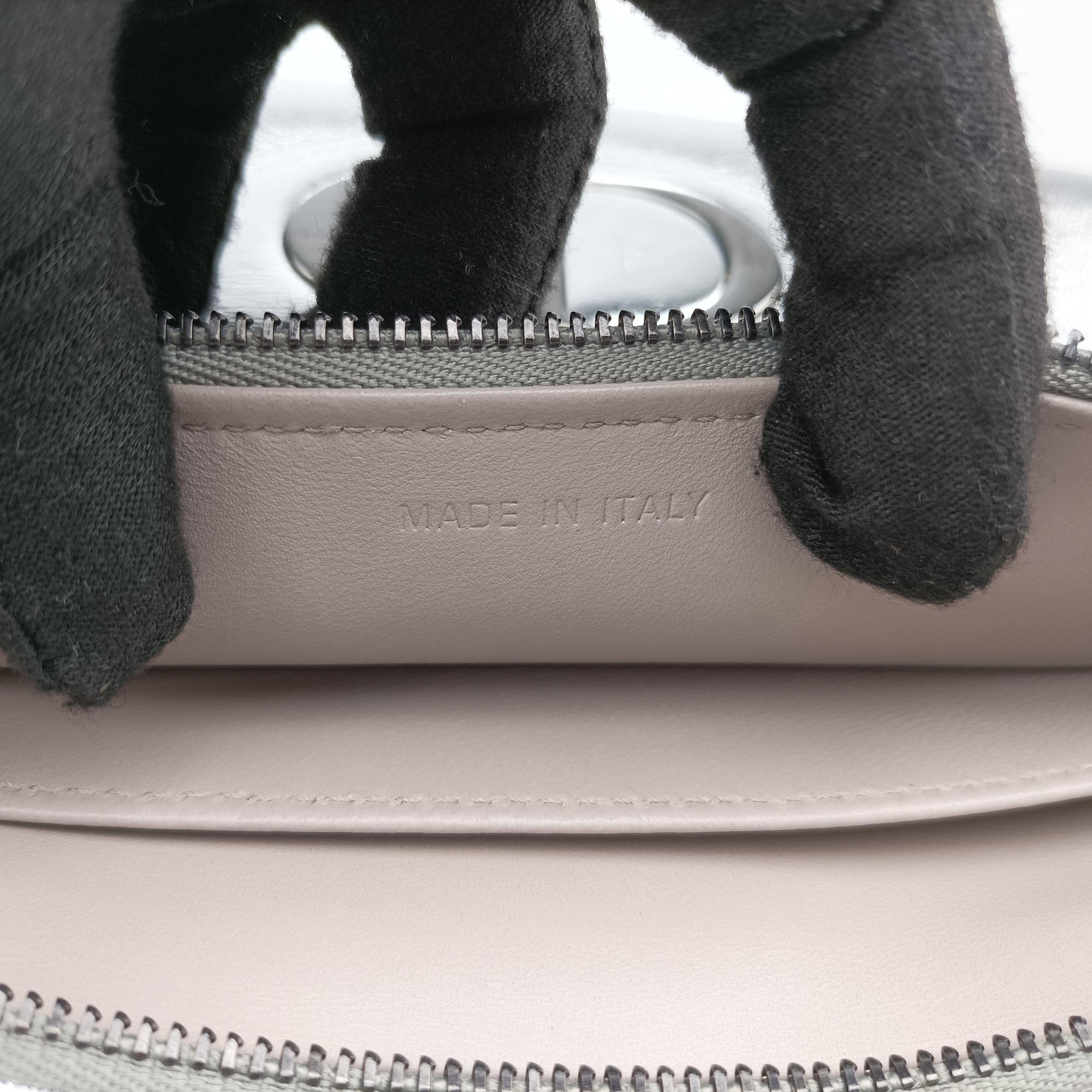 Secondhand Christian Dior Dior double Medium Silver Leather  shoulderbag | stylenewstar