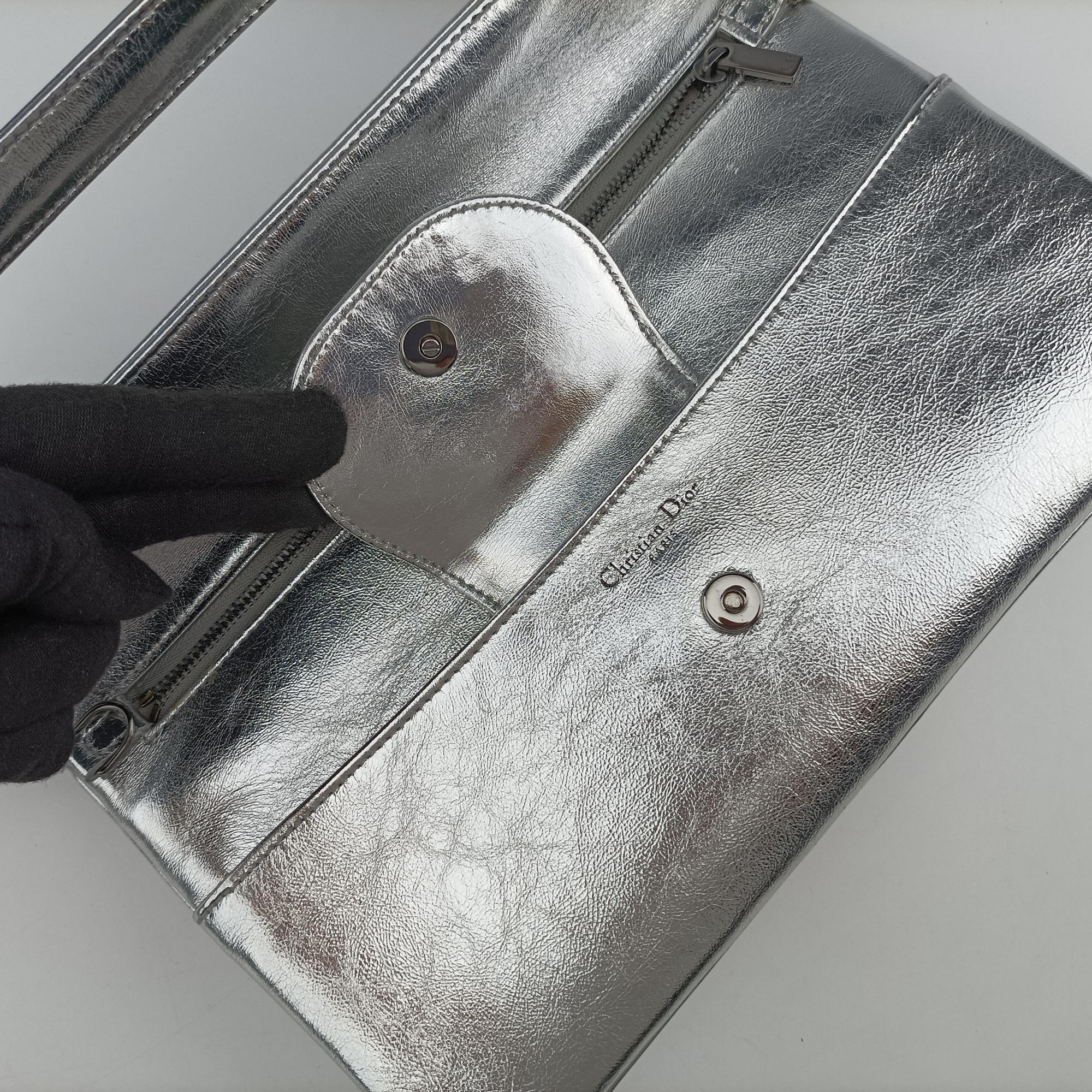 Secondhand Christian Dior Dior double Medium Silver Leather  shoulderbag | stylenewstar