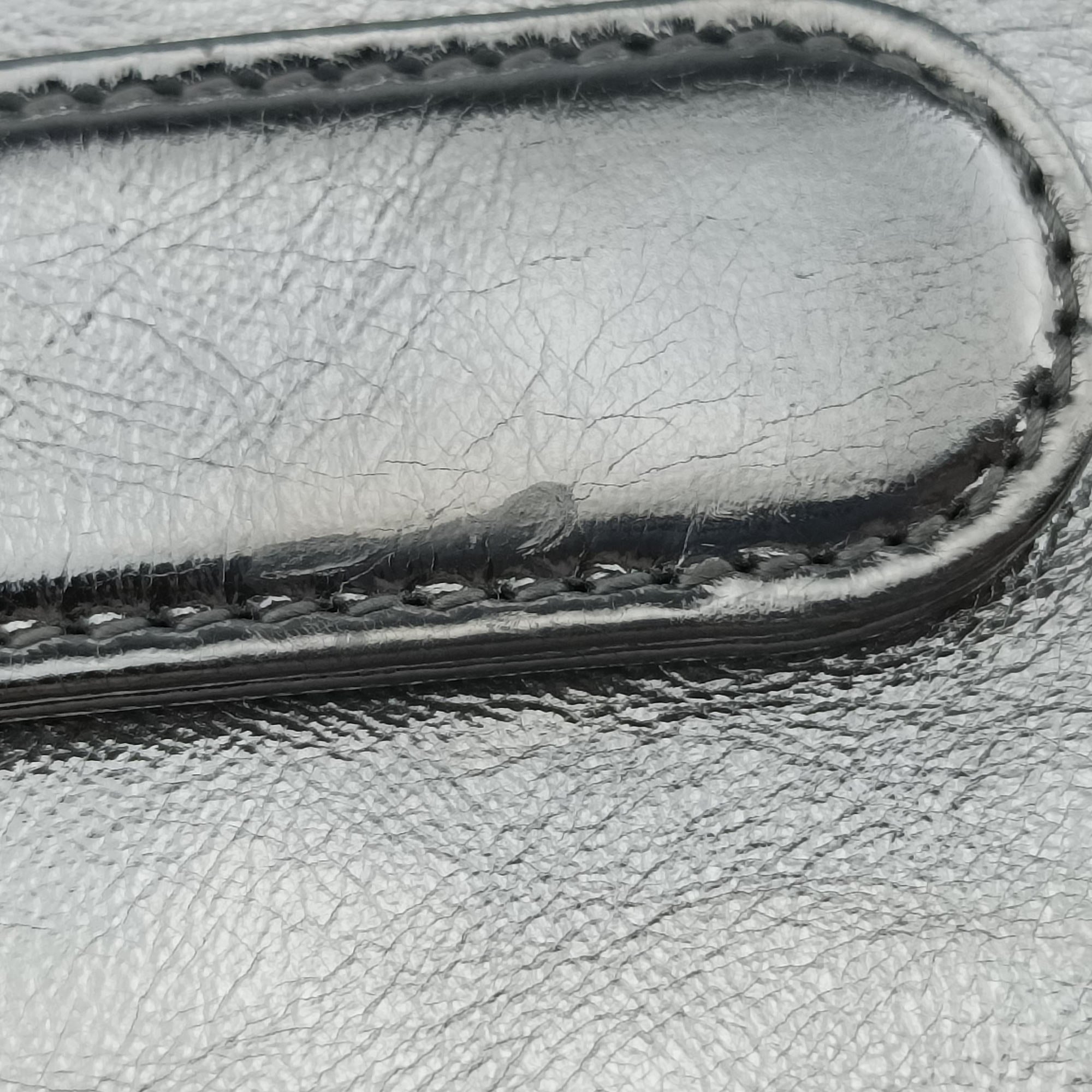 Secondhand Christian Dior Dior double Medium Silver Leather  shoulderbag | stylenewstar