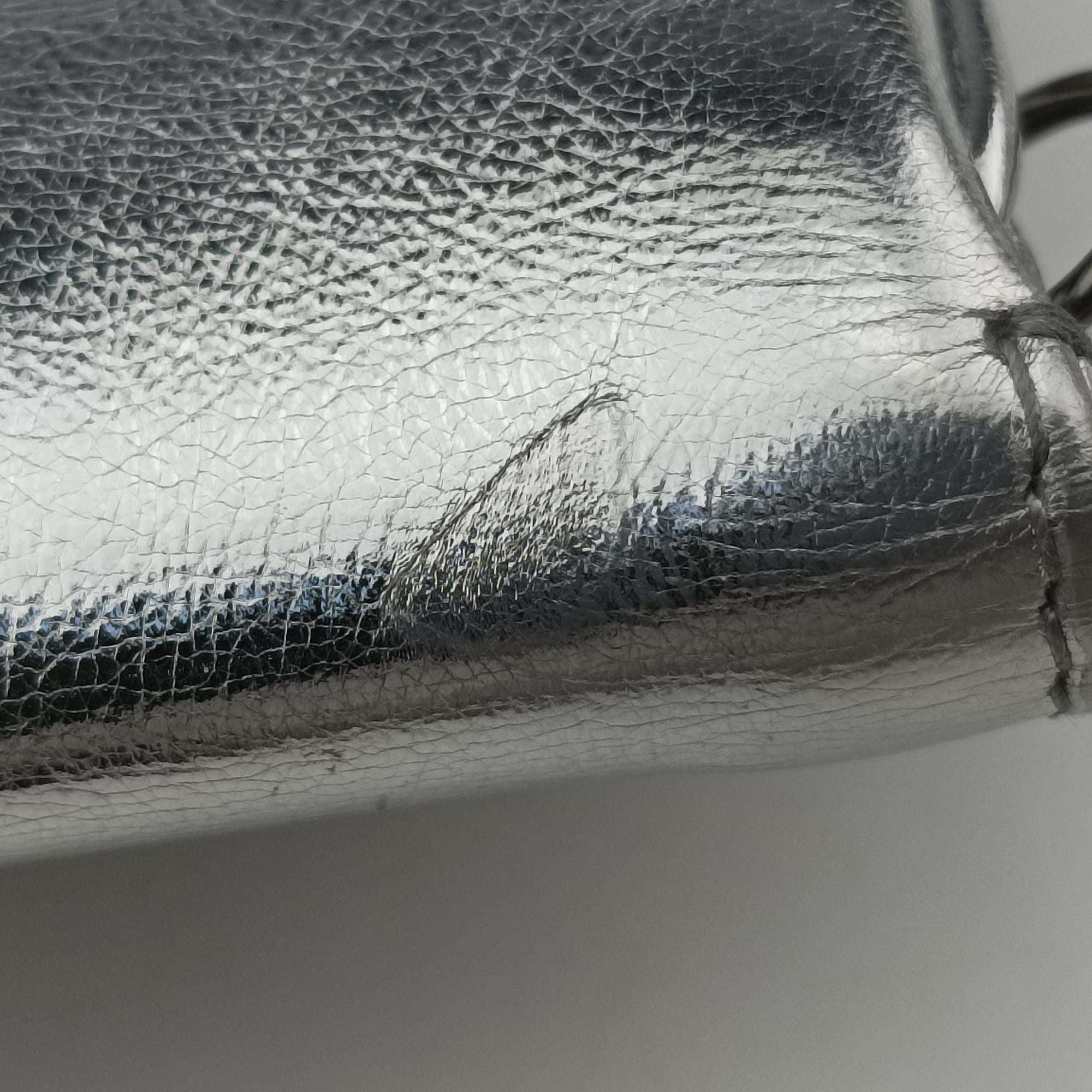 Secondhand Christian Dior Dior double Medium Silver Leather  shoulderbag | stylenewstar