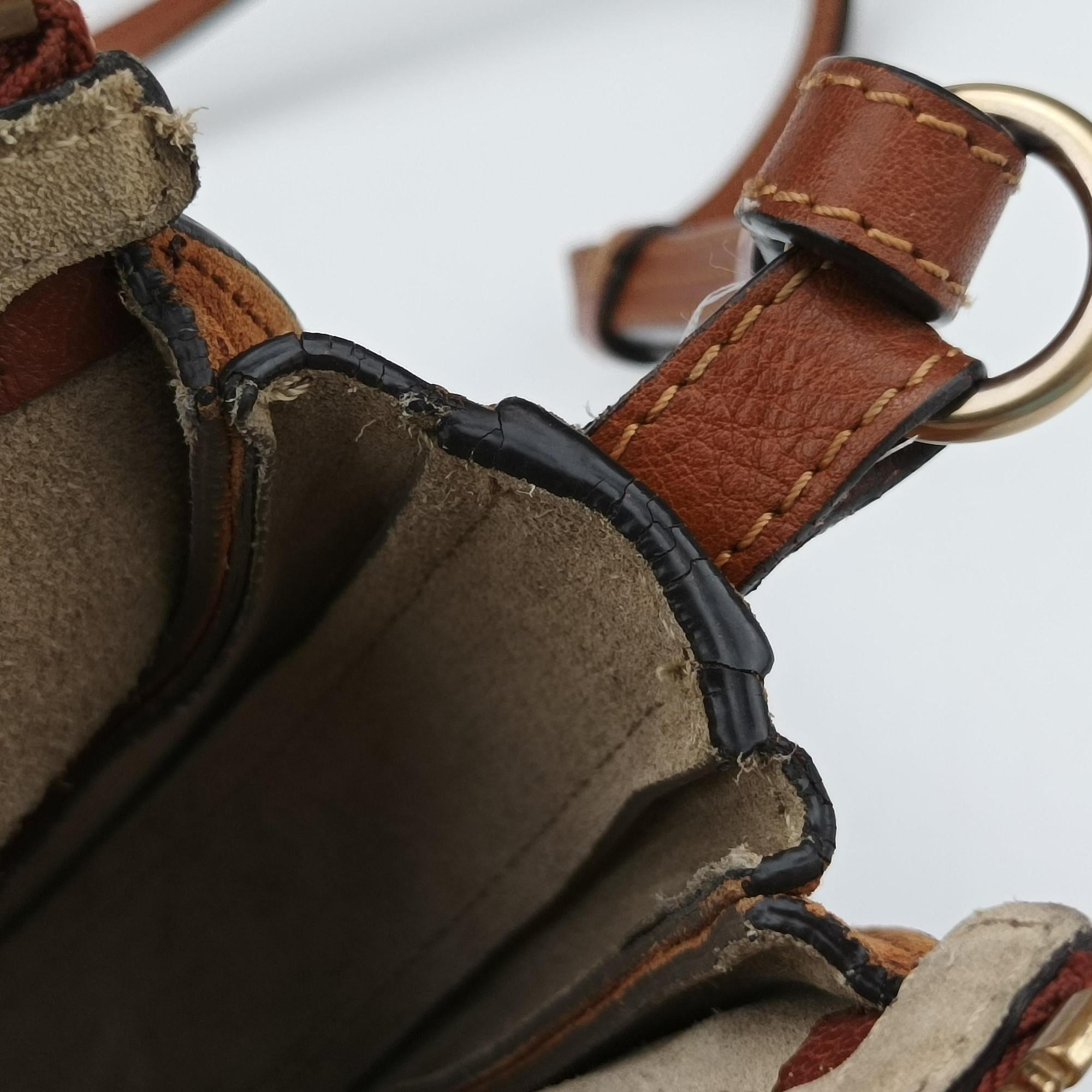Pre-owned Chloe Small Pixie Round Top Brown × Bordeaux Leather×Suede  shoulderbag | stylenewstar