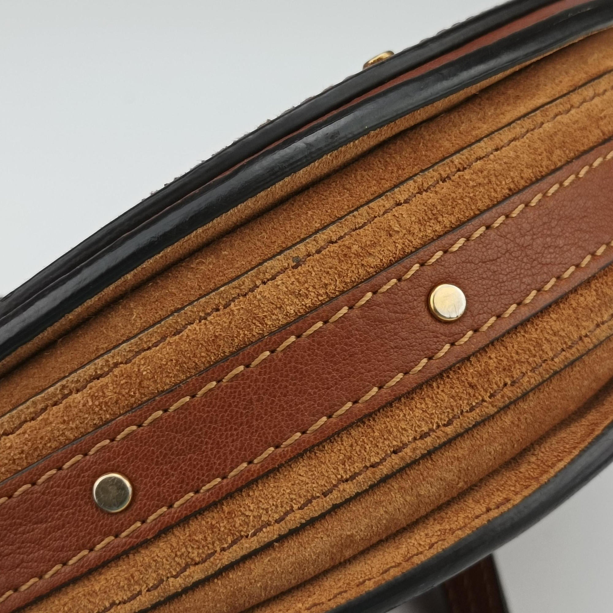 Pre-owned Chloe Small Pixie Round Top Brown × Bordeaux Leather×Suede  shoulderbag | stylenewstar