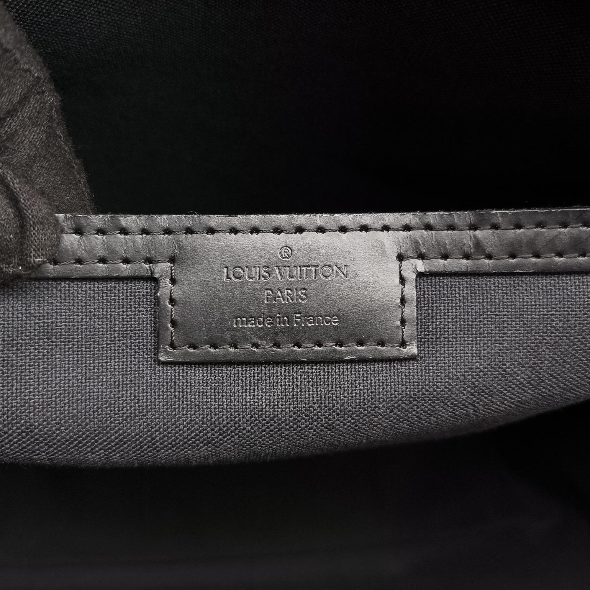 Pre-owned Louis Vuitton TADAO Noir Damier Graphite N51192 shoulderbag | stylenewstar