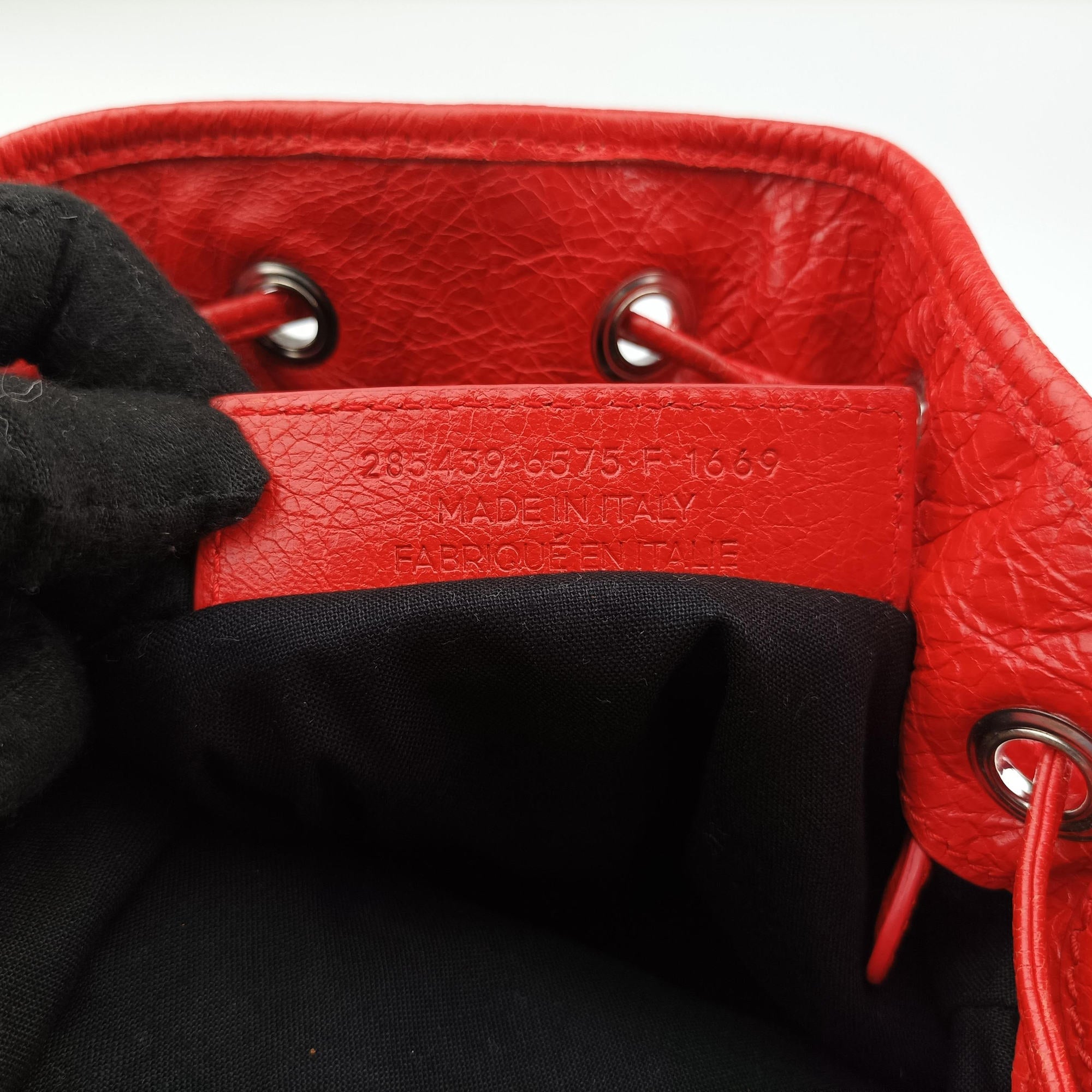 Pre-owned Balenciaga Pompon Red Leather  shoulderbag | stylenewstar