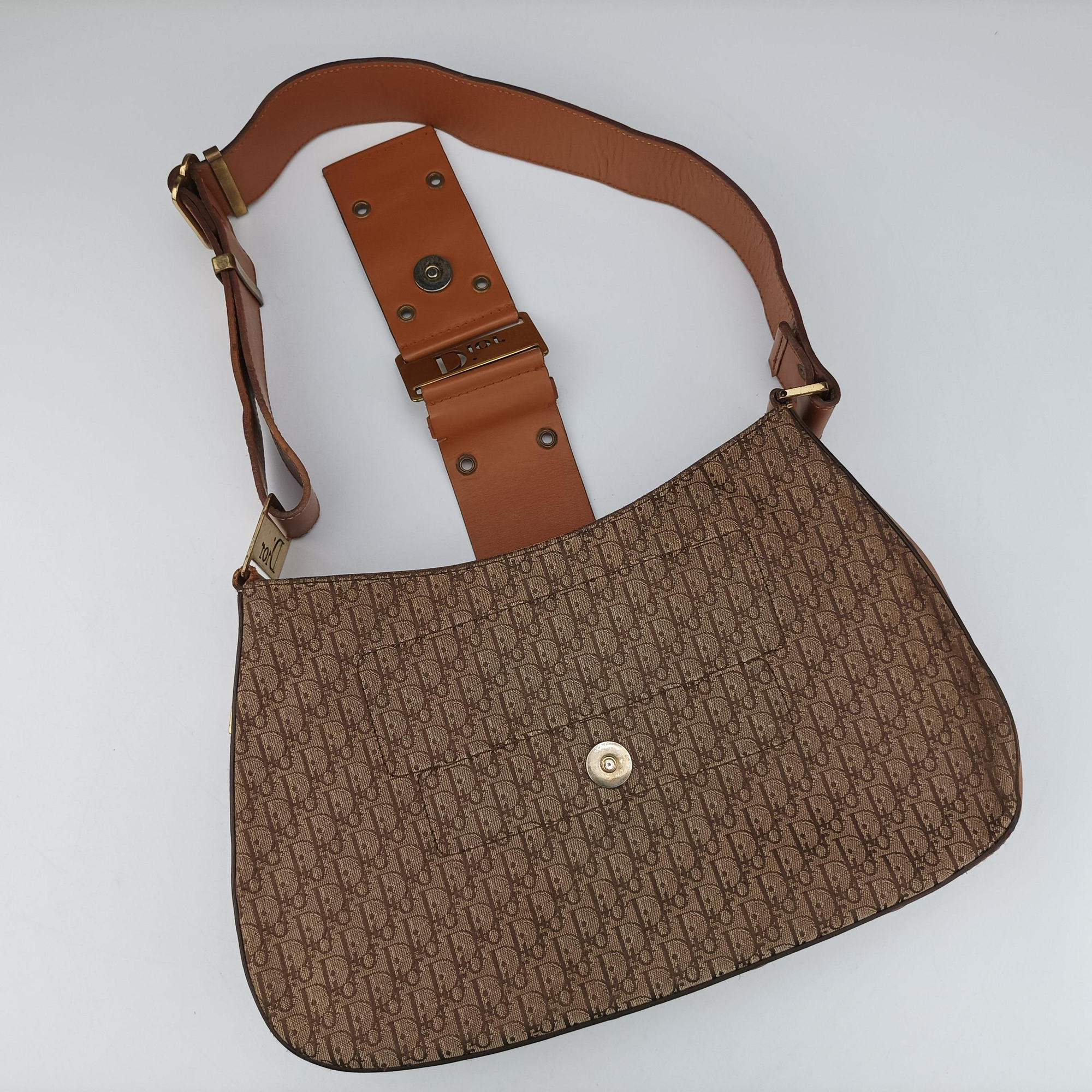 Pre-owned Christian Dior Street Chic Columbus Beige×brown canvasxleather  shoulderbag | stylenewstar