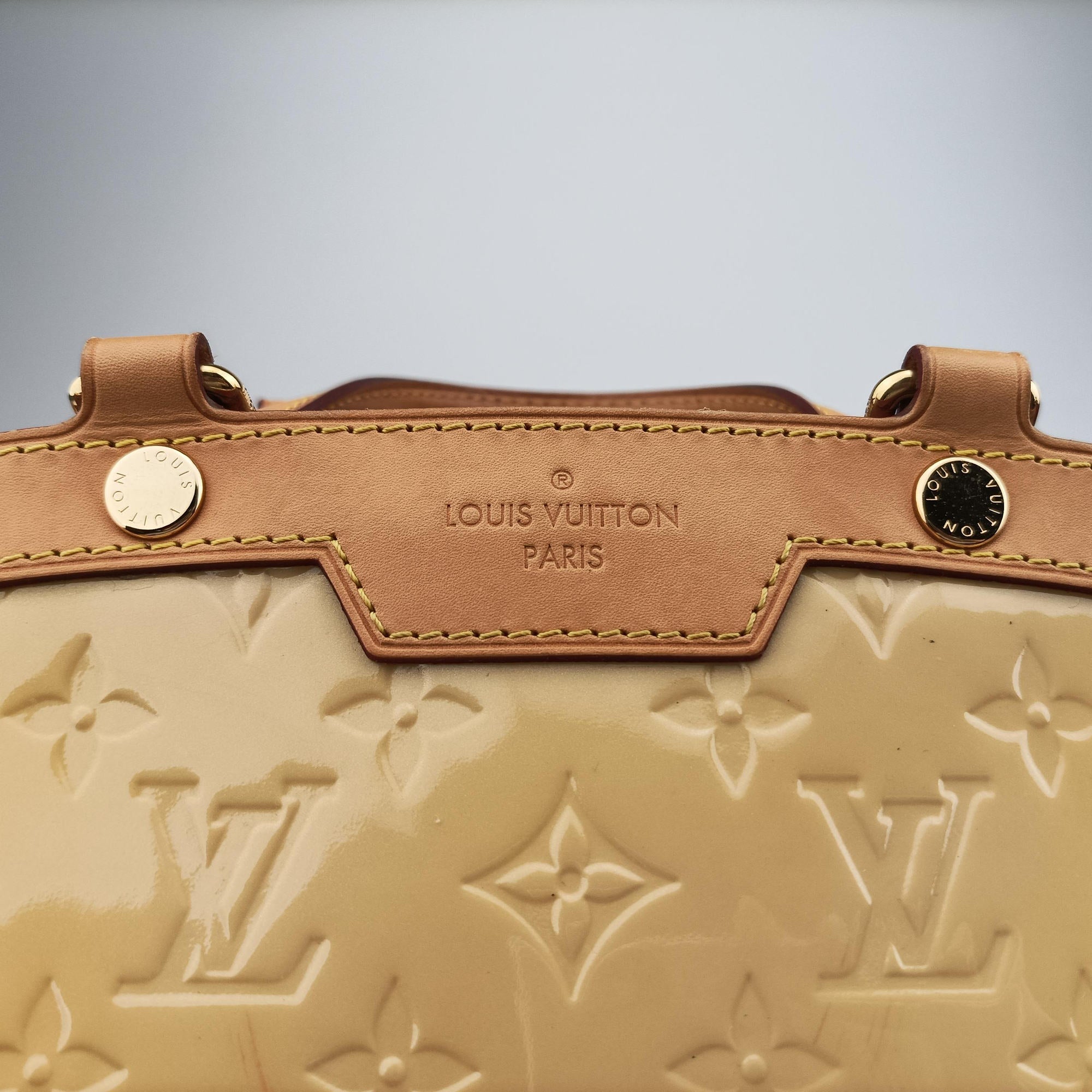 Secondhand Louis Vuitton Brea MM Dunne Vernis M90180 shoulderbag | stylenewstar