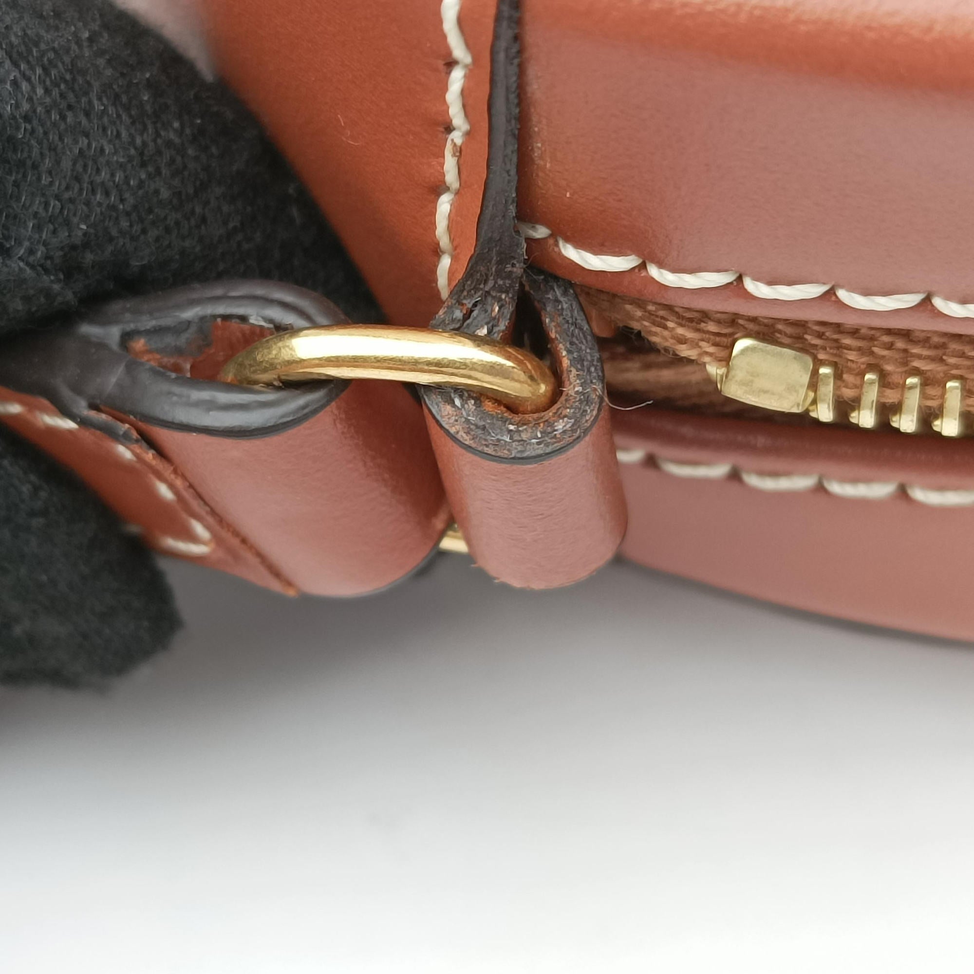 Vintage Celine Oval Purse Cuir Triomphe Brown Leather  shoulderbag | stylenewstar